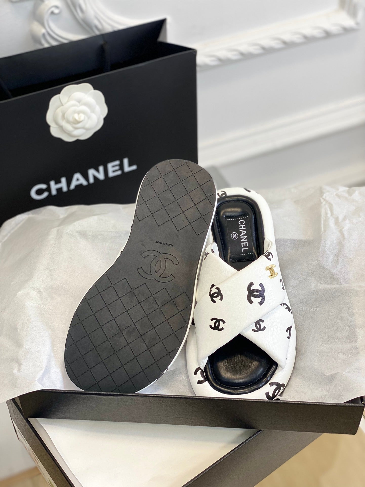 Luxury Shoes Sandals - CHL - 484