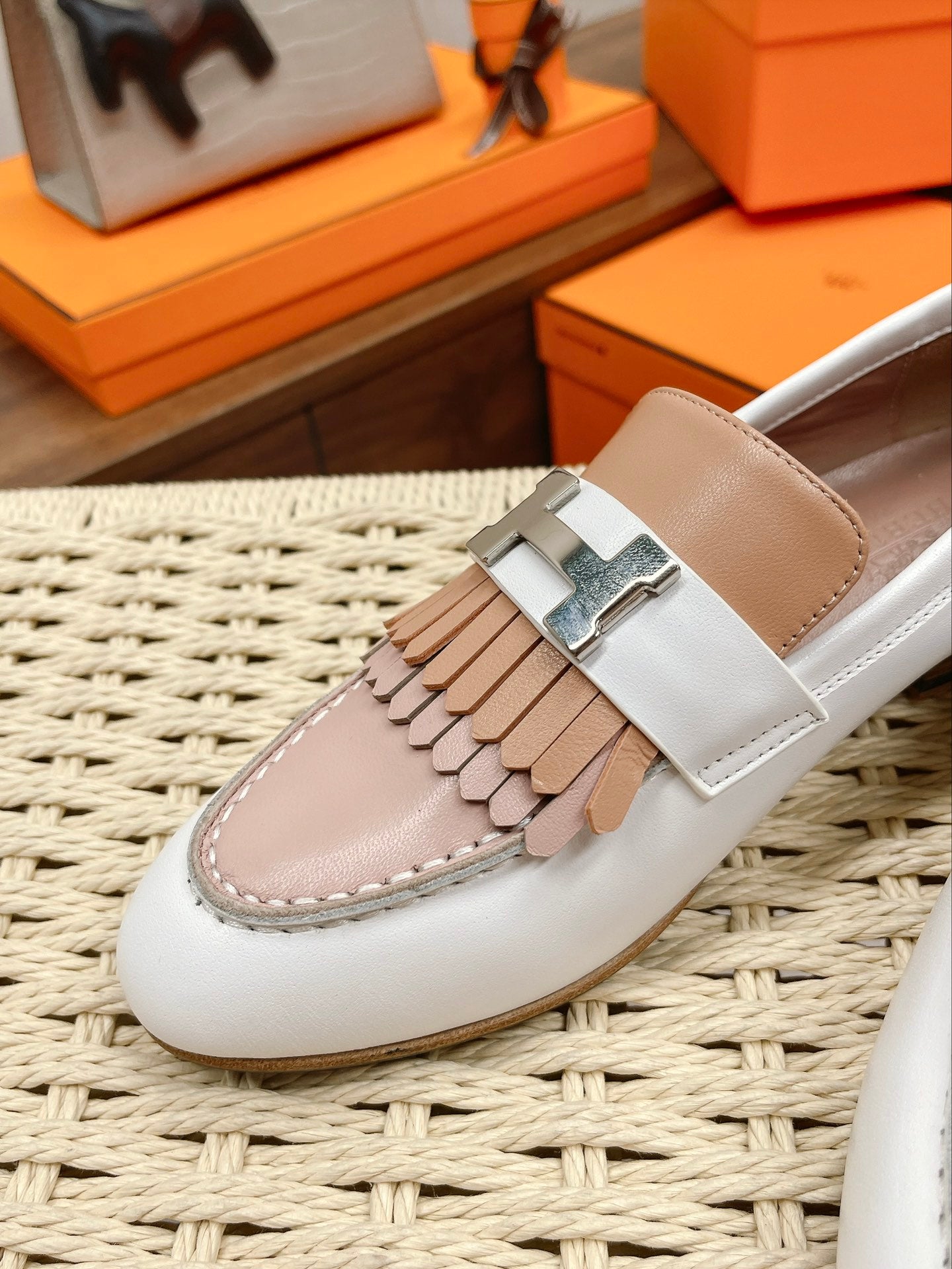 Luxury Shoes - HMS - 140