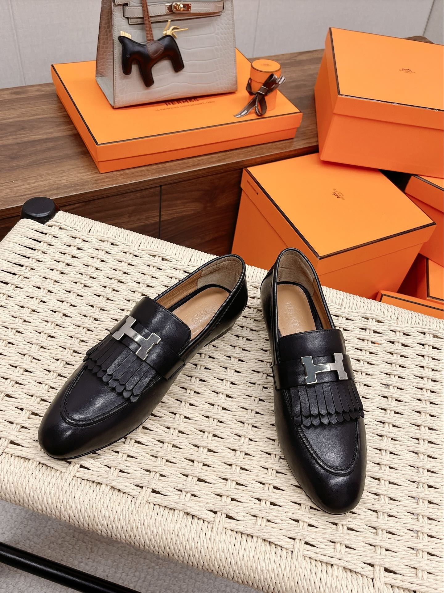 Luxury Shoes - HMS - 139