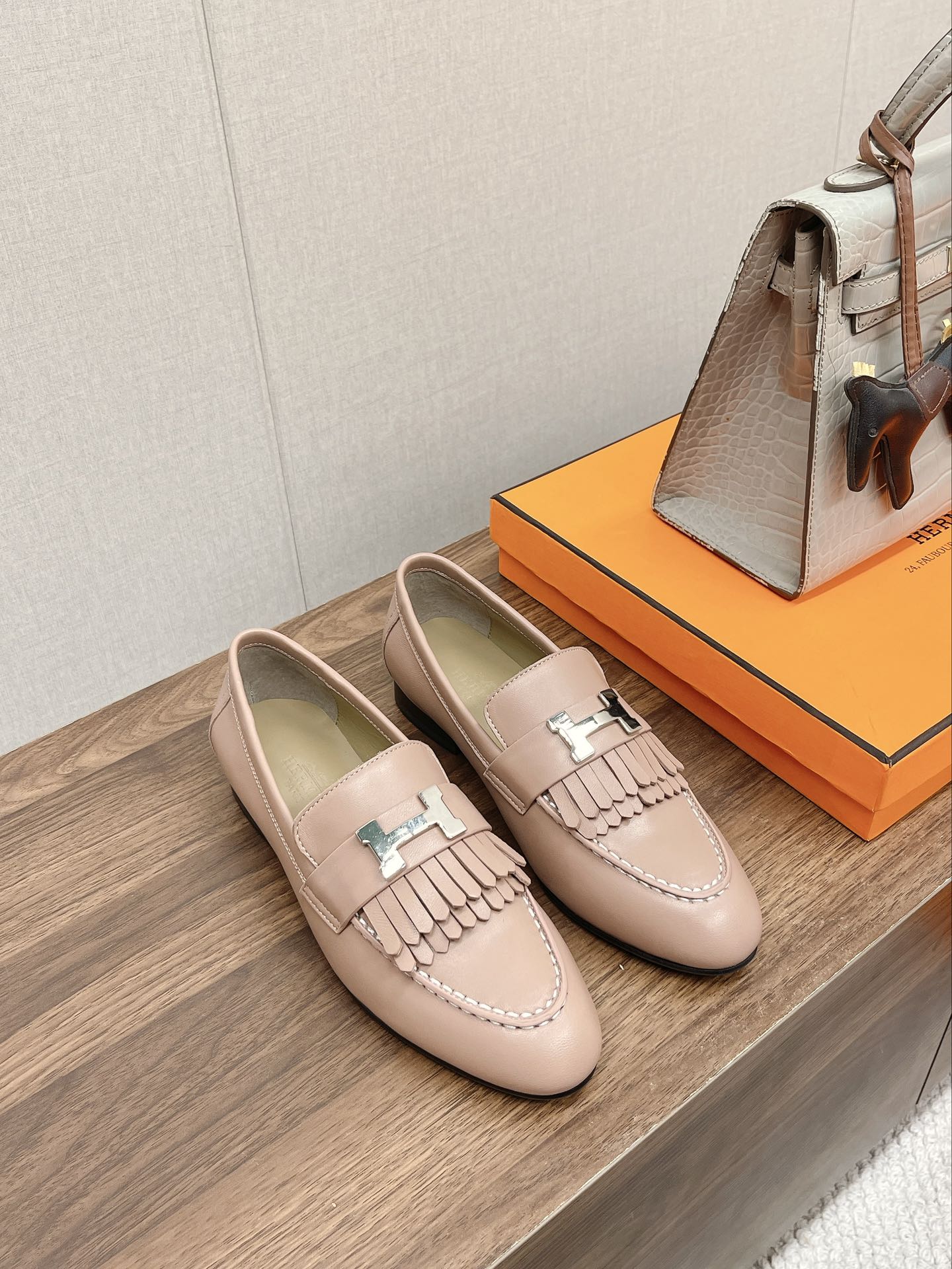 Luxury Shoes - HMS - 138