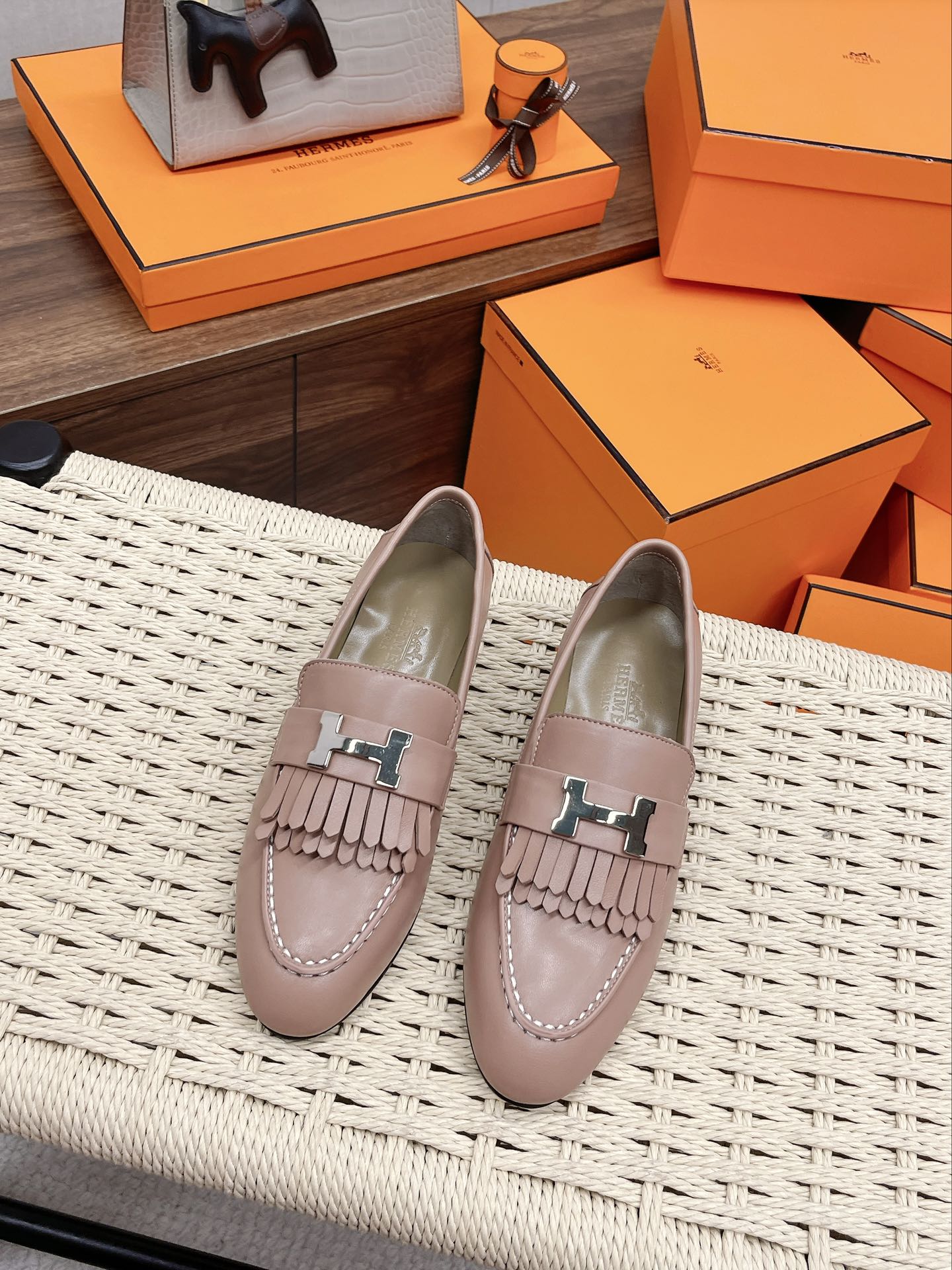 Luxury Shoes - HMS - 138