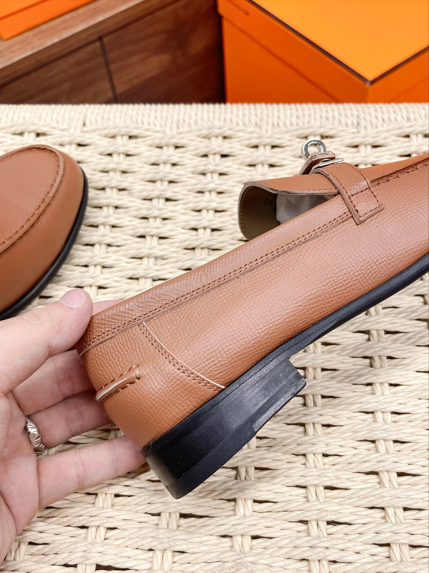 Luxury Shoes - HMS - 132