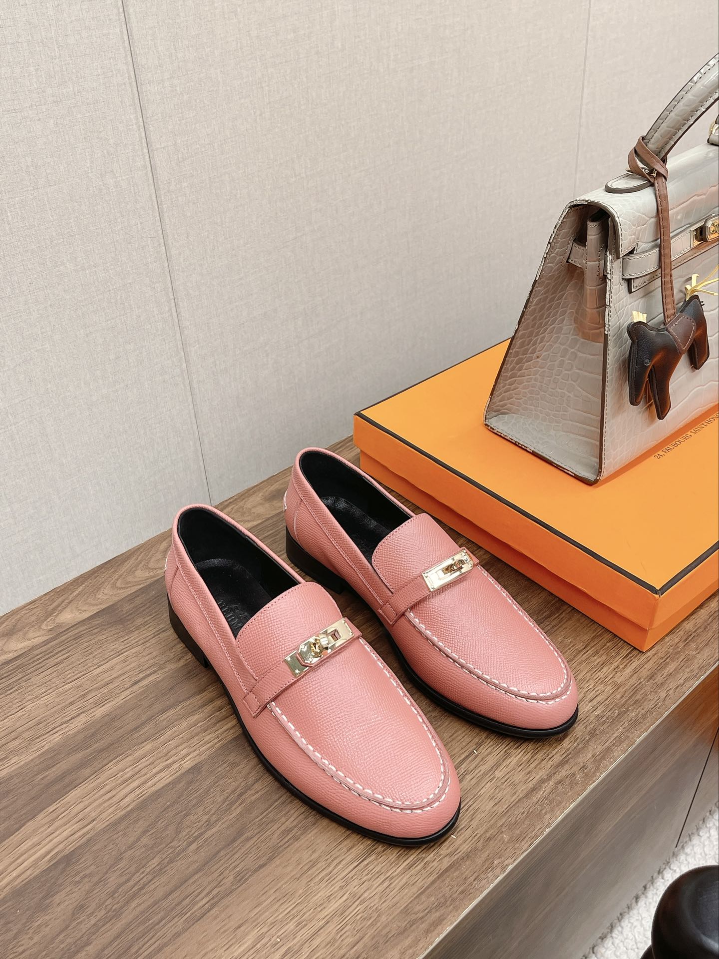 Luxury Shoes - HMS - 130