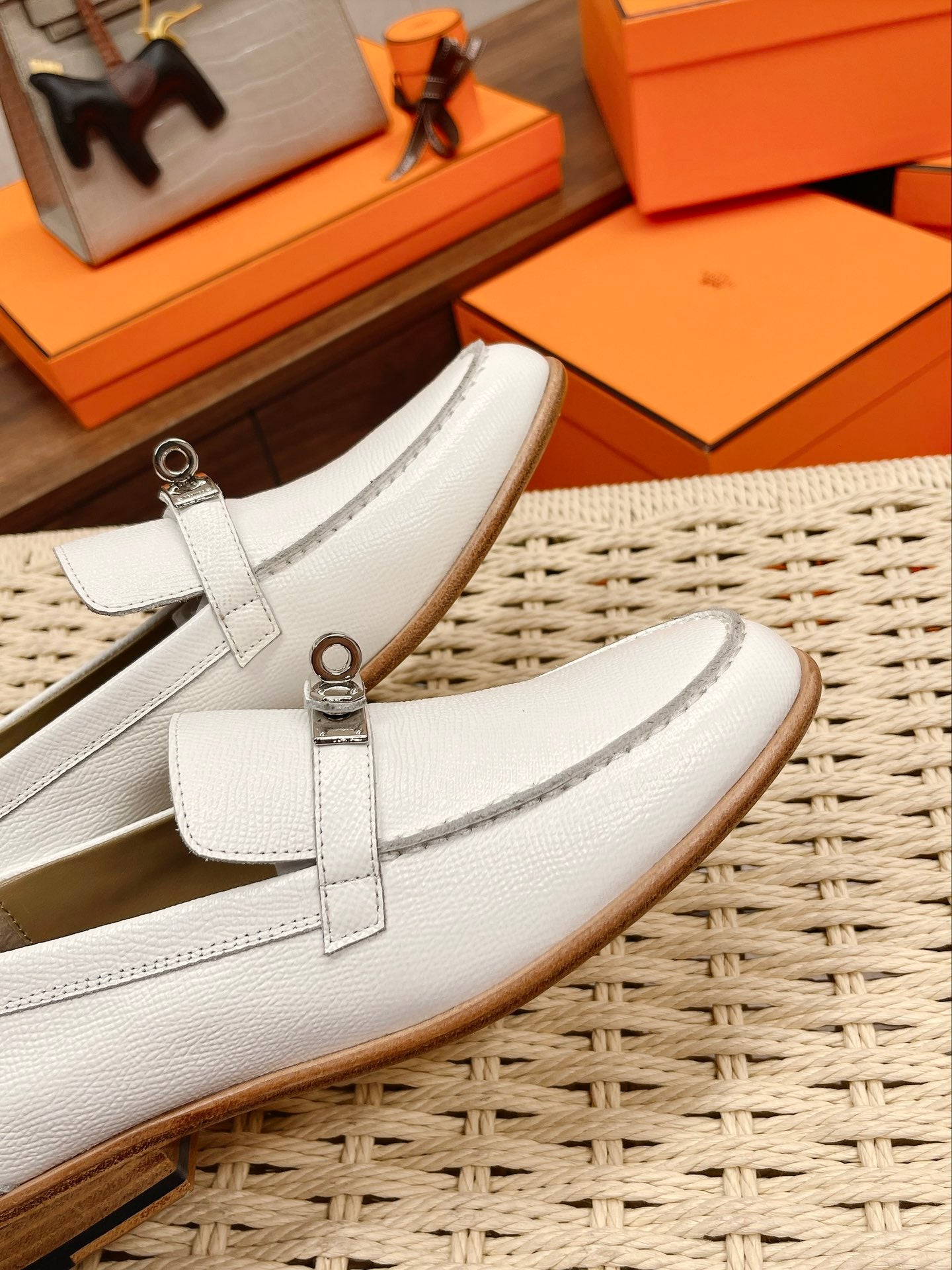 Luxury Shoes - HMS - 129