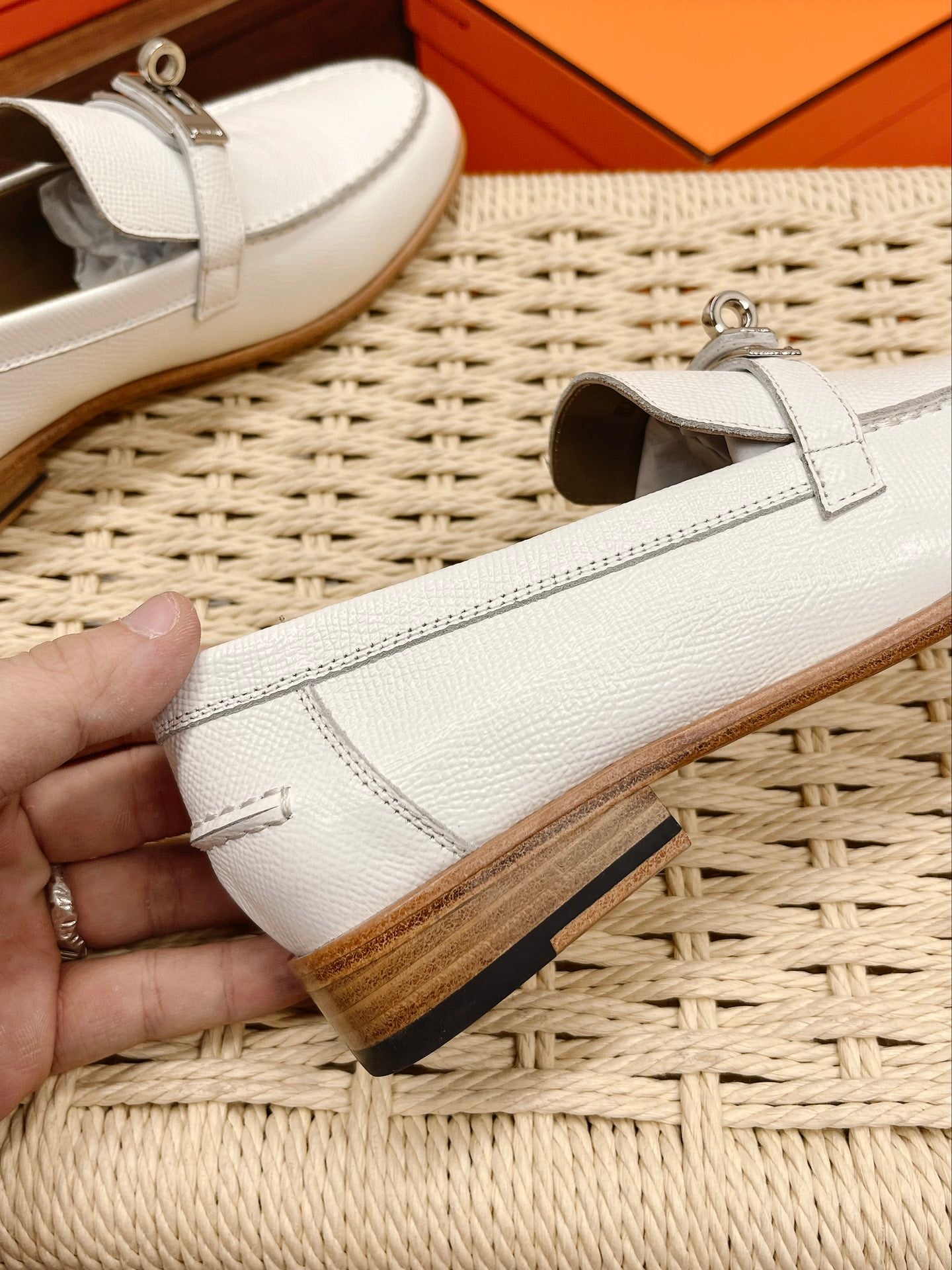 Luxury Shoes - HMS - 129