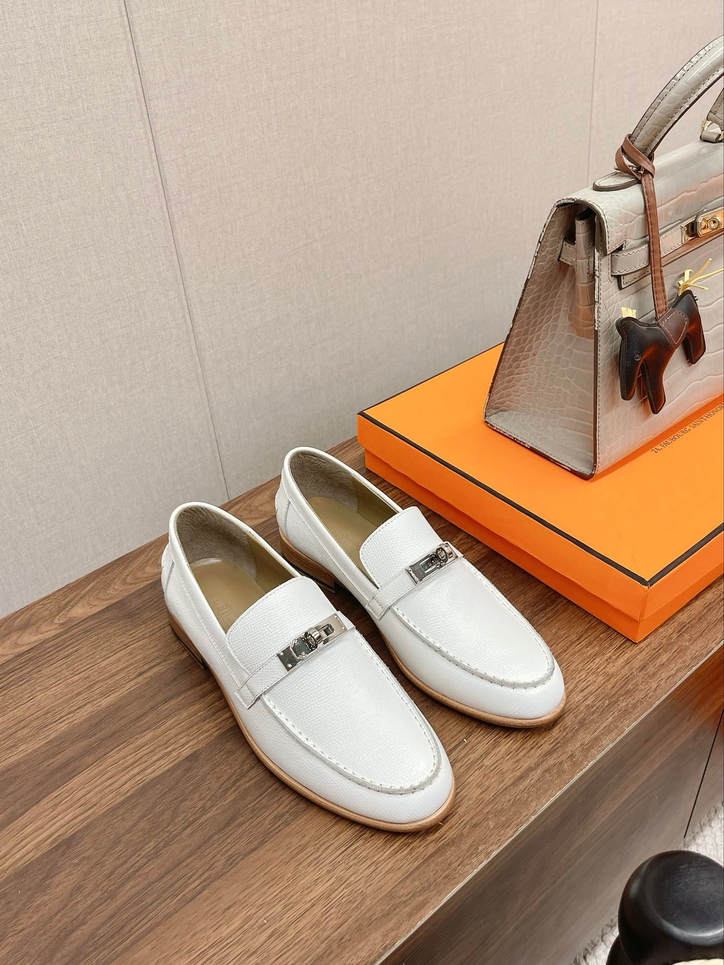 Luxury Shoes - HMS - 129