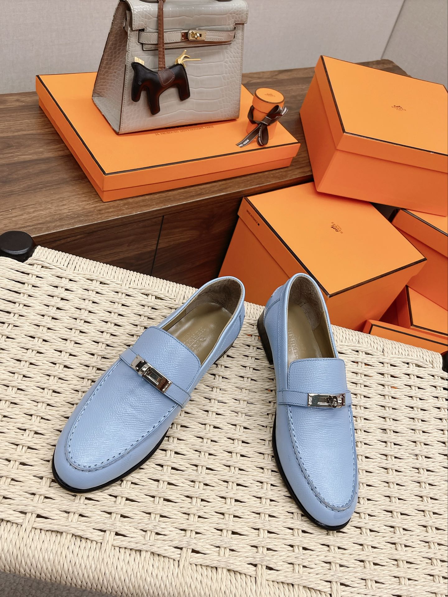 Luxury Shoes - HMS - 128