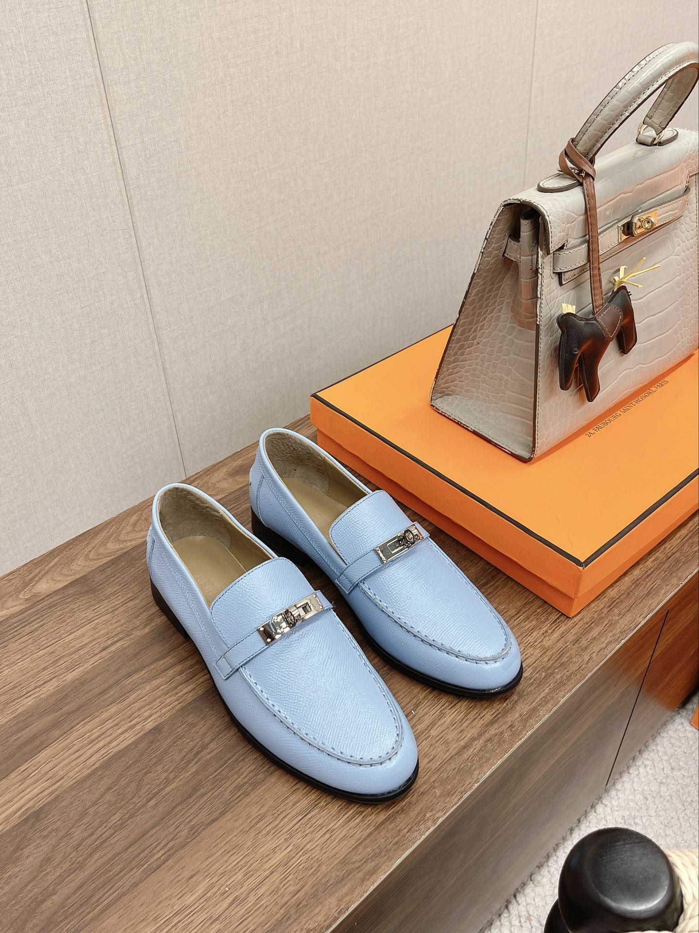 Luxury Shoes - HMS - 128