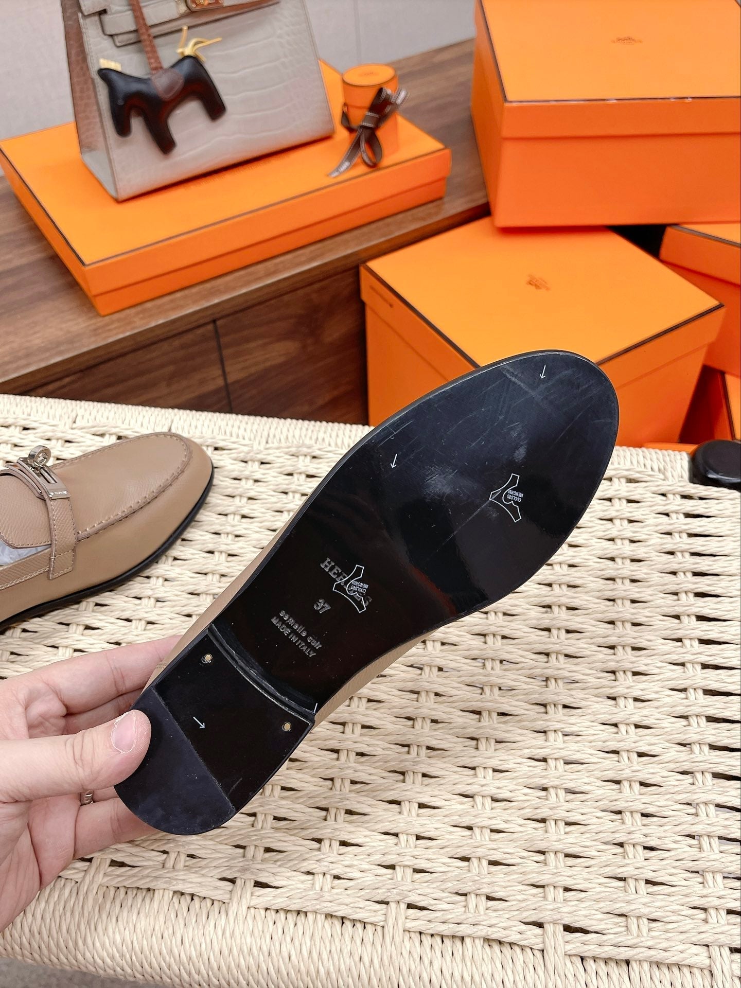 Luxury Shoes - HMS - 137