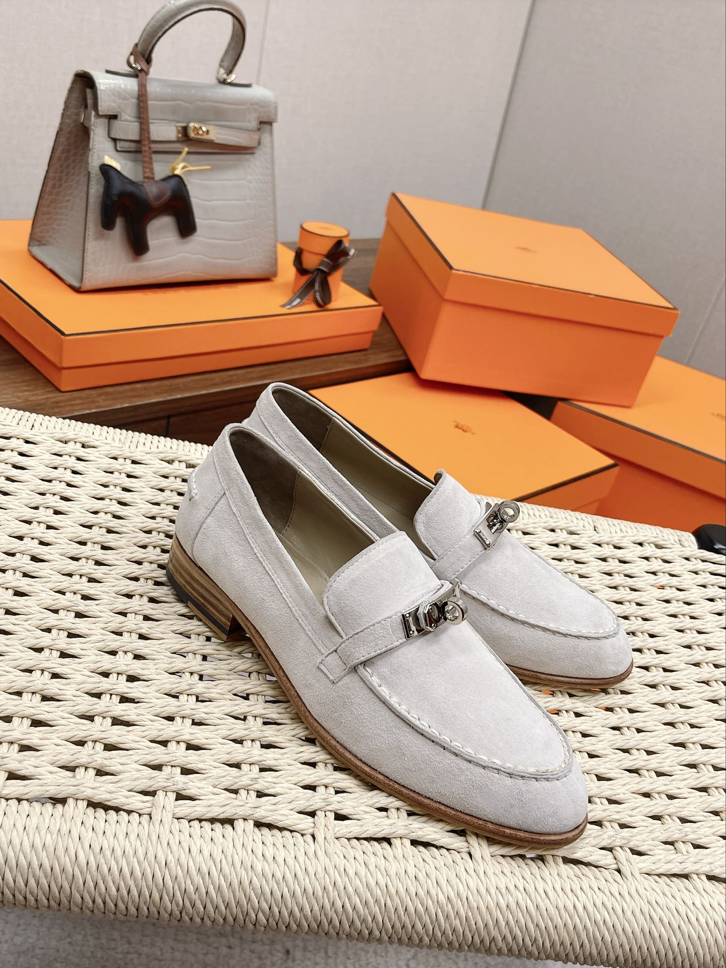 Luxury Shoes - HMS - 134