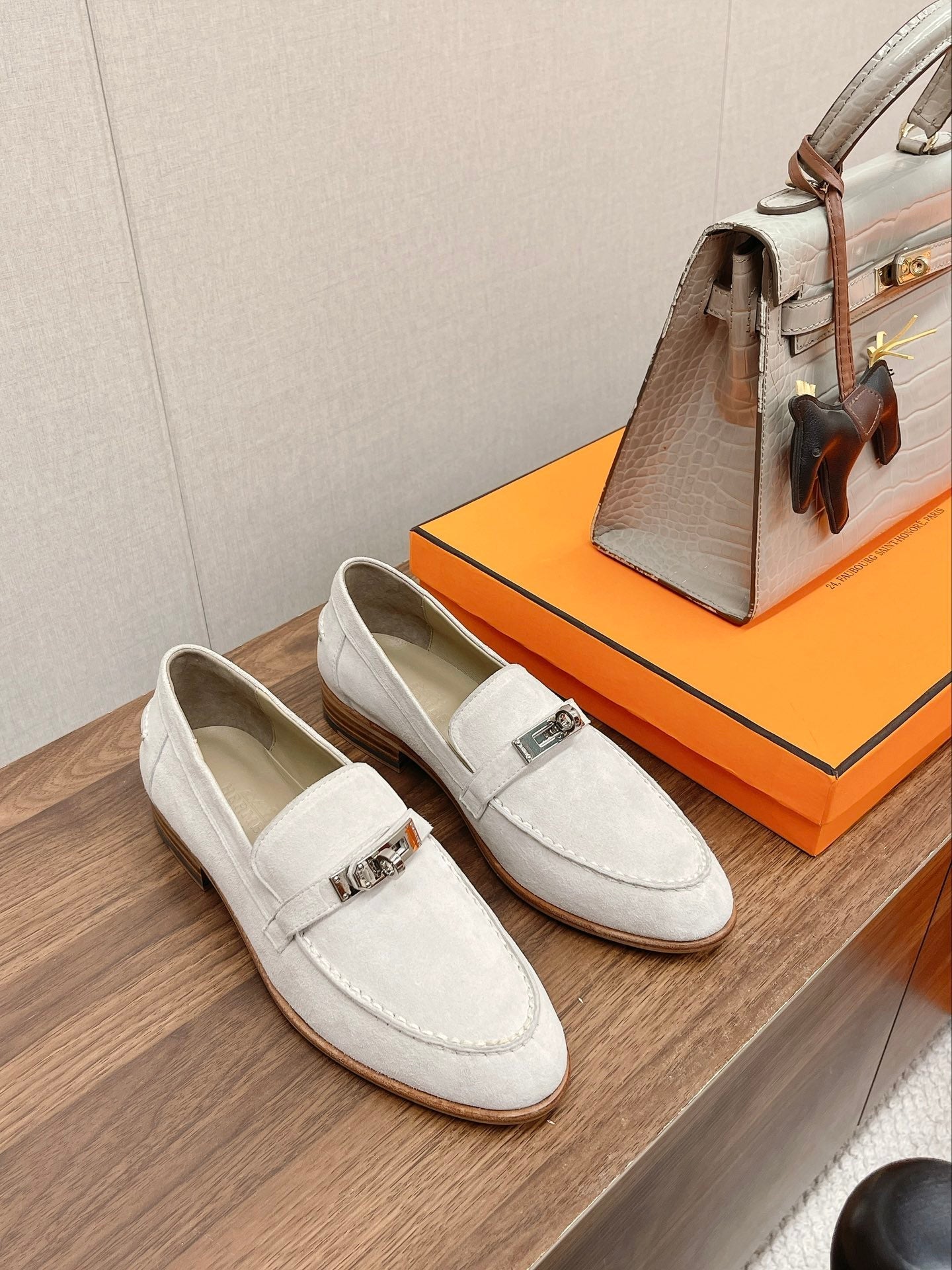 Luxury Shoes - HMS - 134