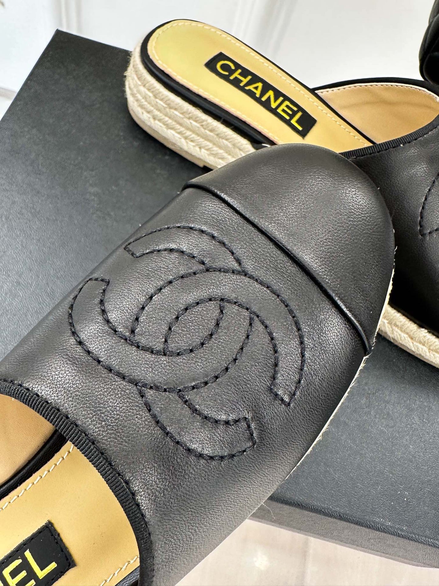 Luxury Shoes Sandals - CHL - 464