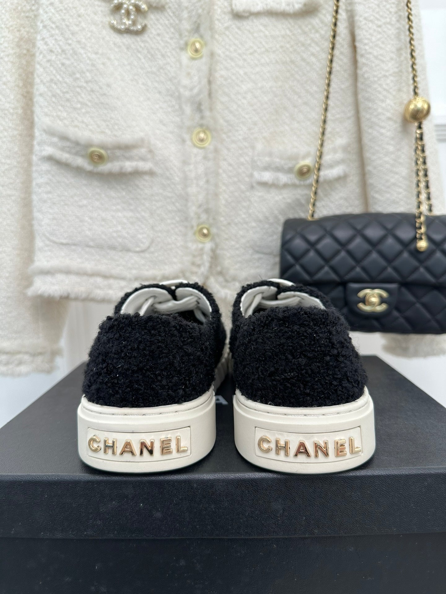 Luxury Shoes Sandals - CHL - 212