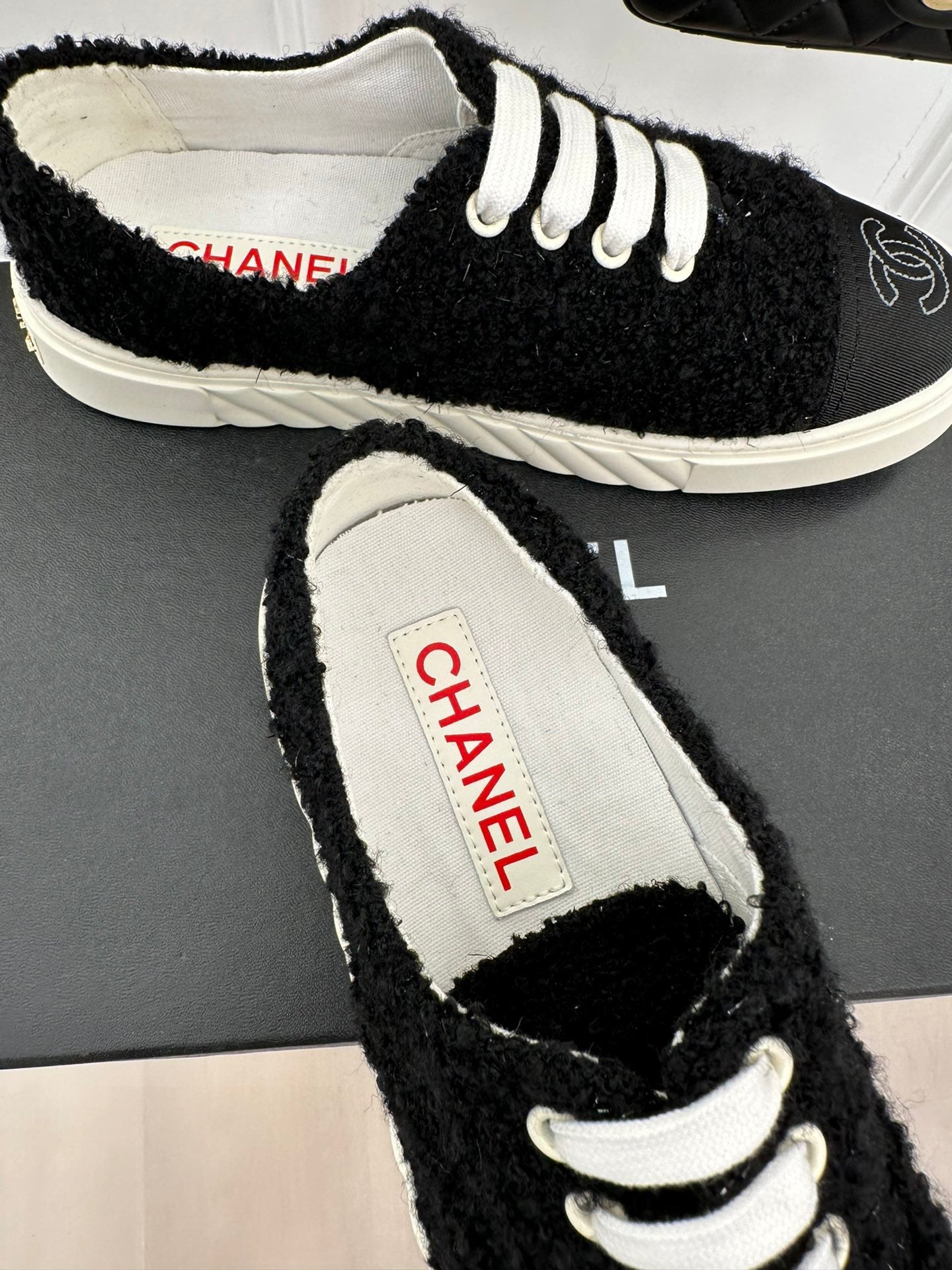 Luxury Shoes Sandals - CHL - 212