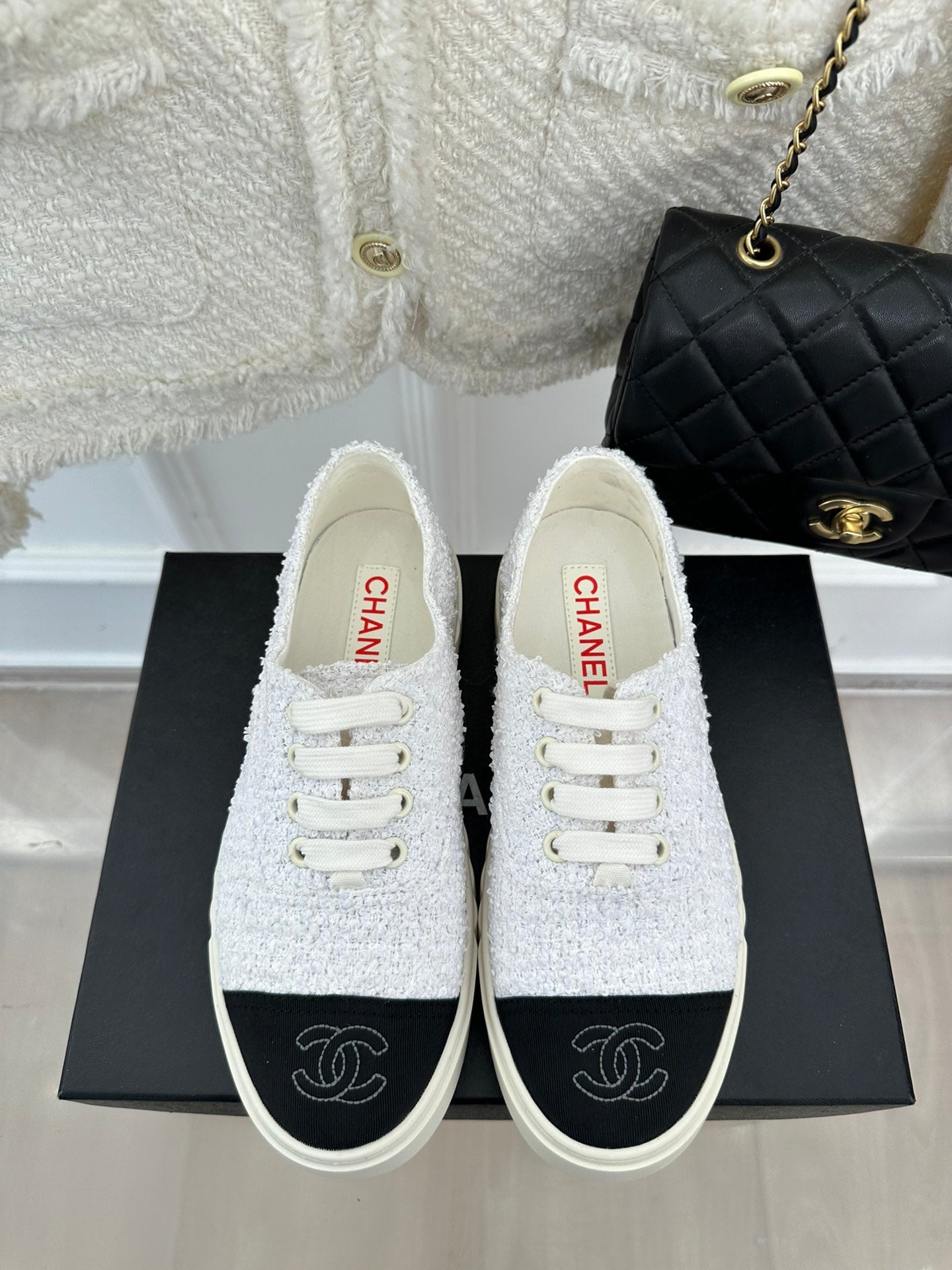 Luxury Shoes Sandals - CHL - 213