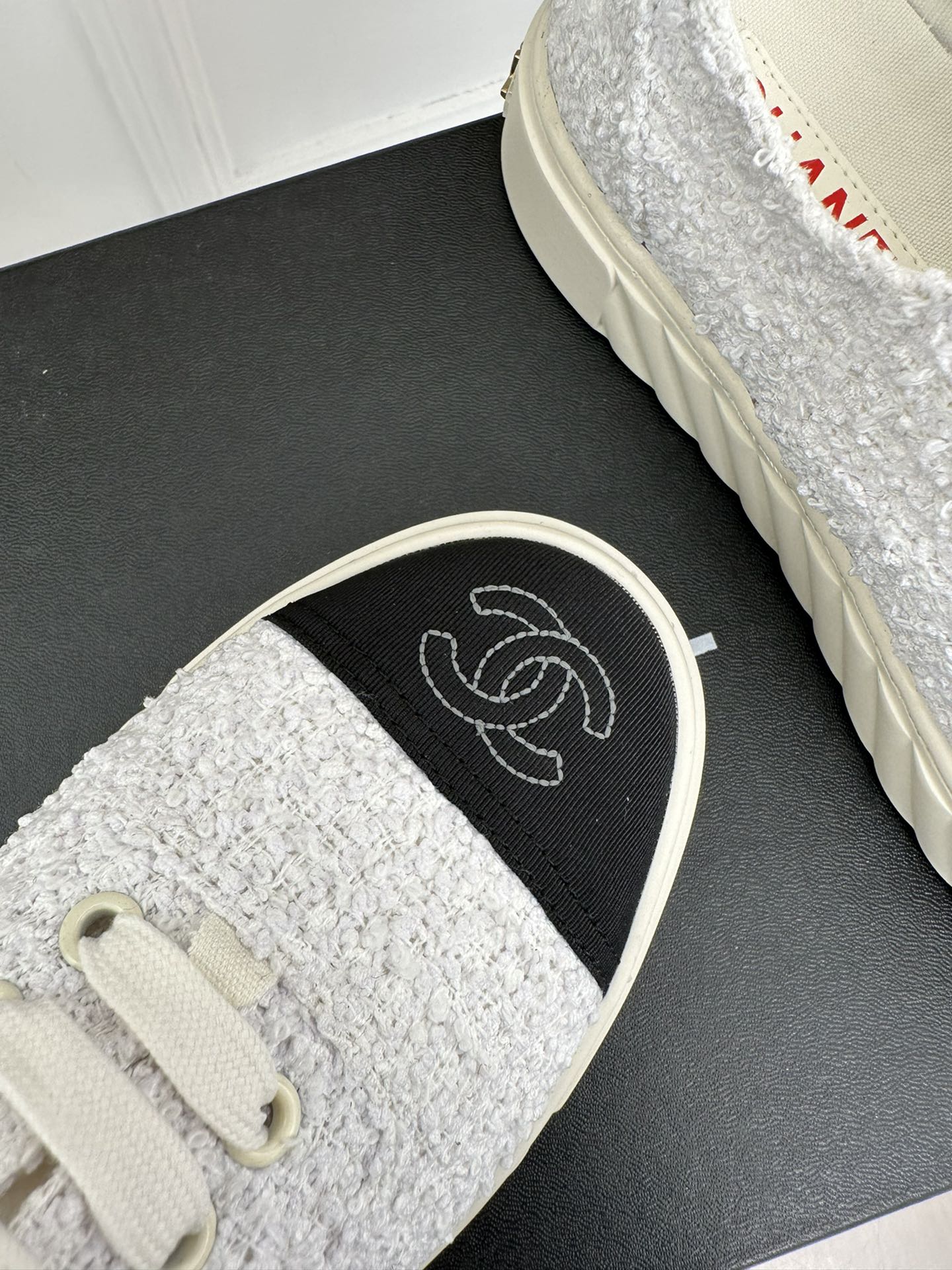 Luxury Shoes Sandals - CHL - 213