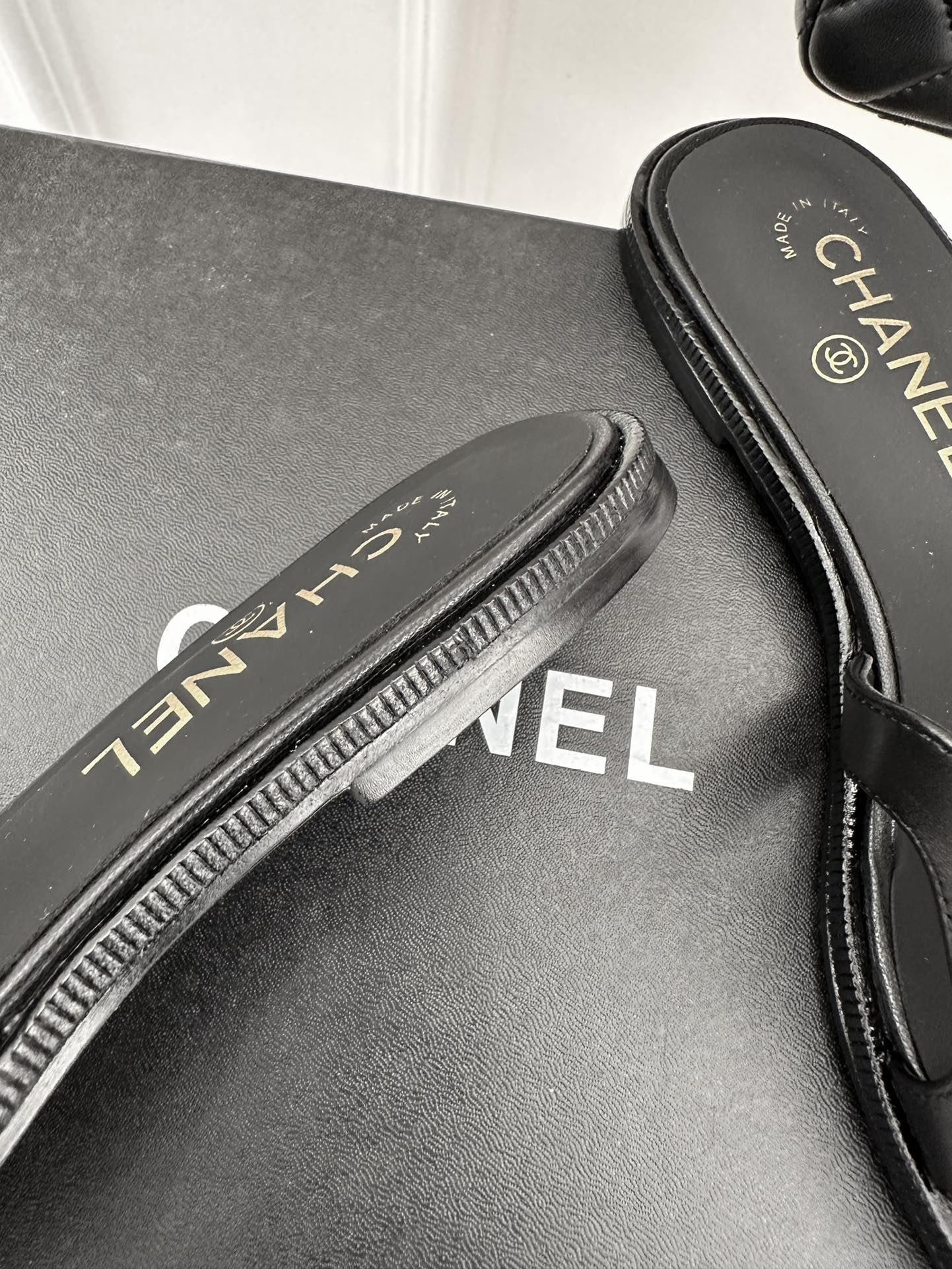 Luxury Shoes Sandals - CHL - 445