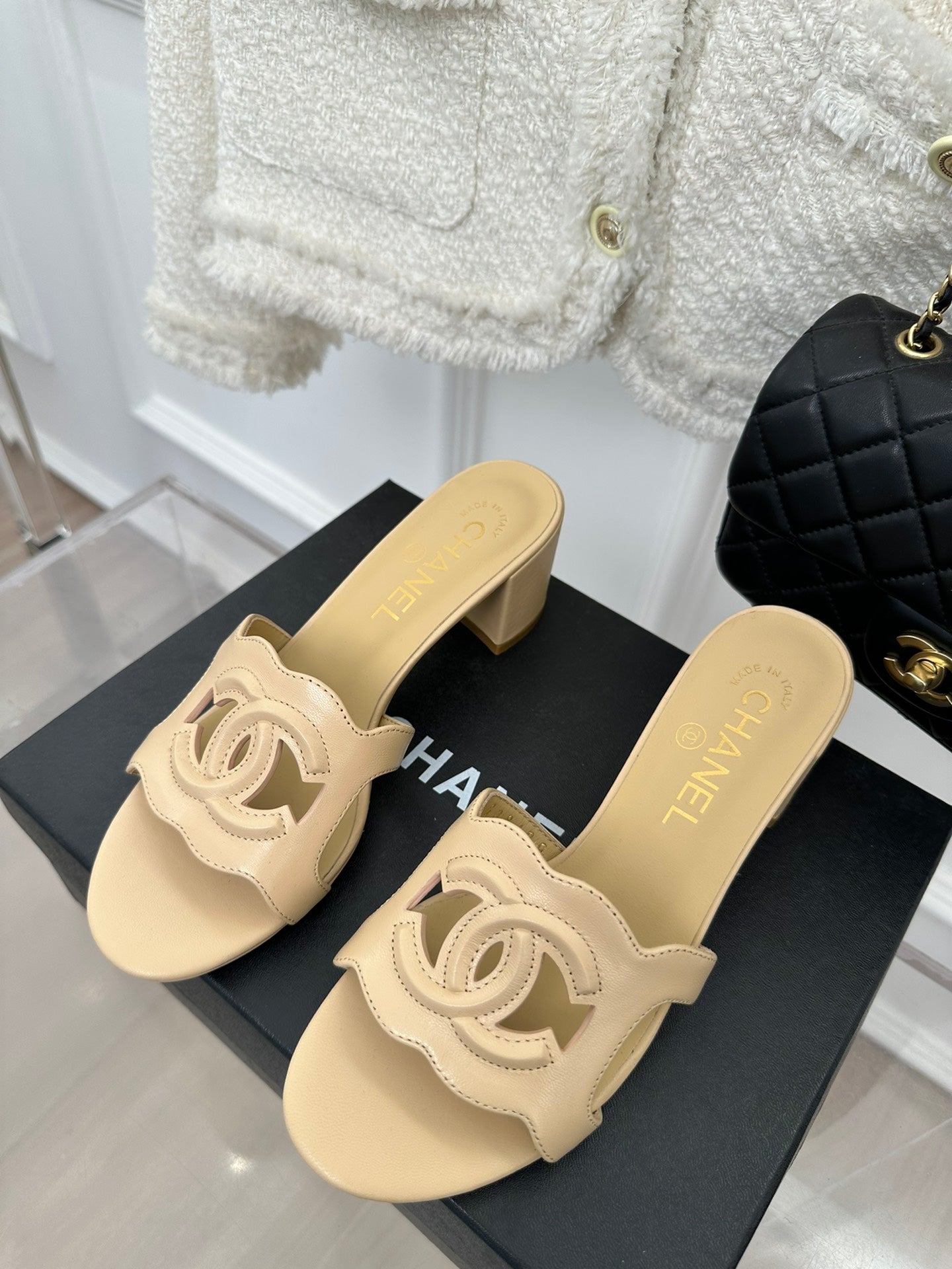 Luxury Shoes Sandals - CHL - 447