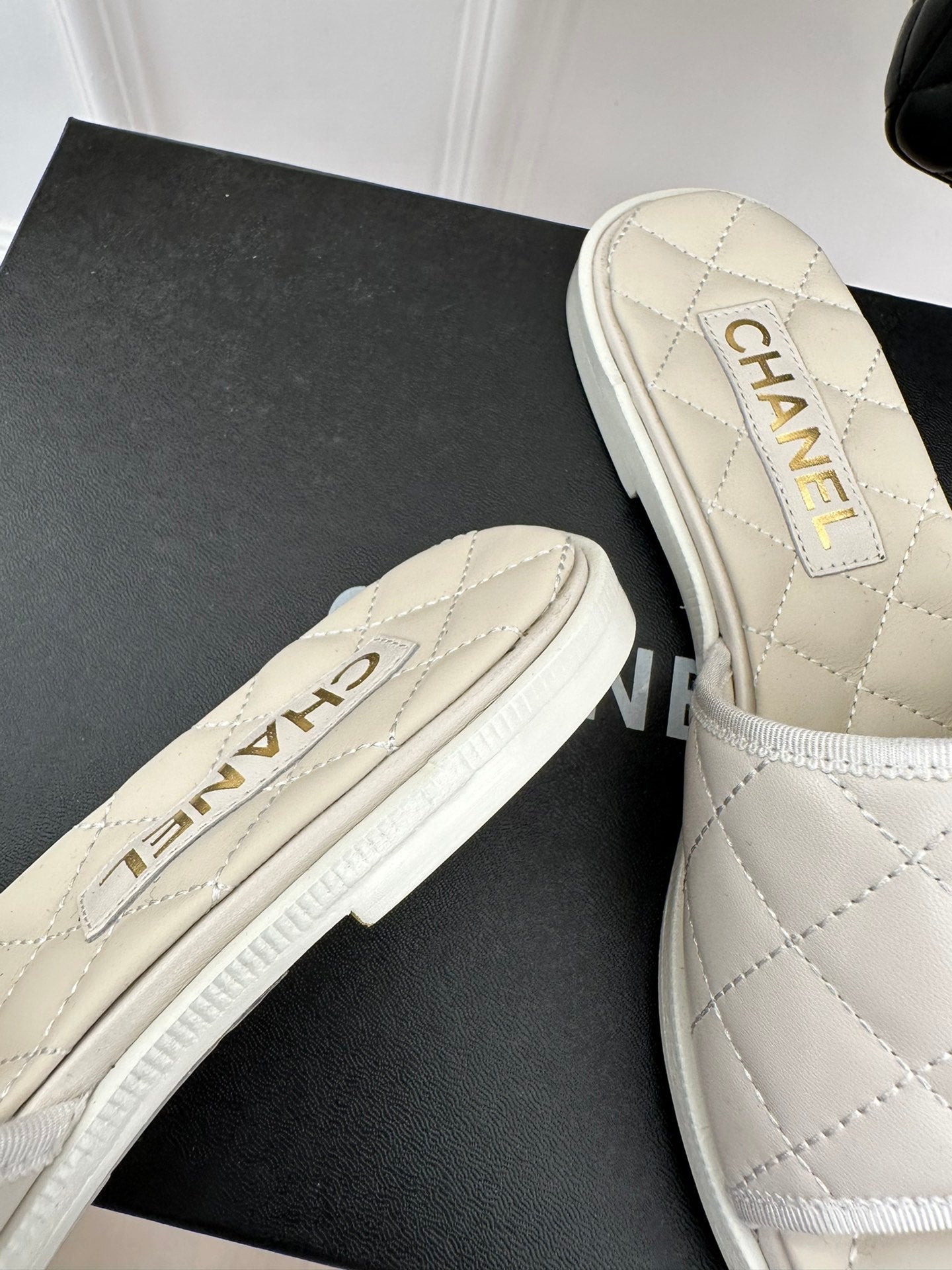 Luxury Shoes Sandals - CHL - 453