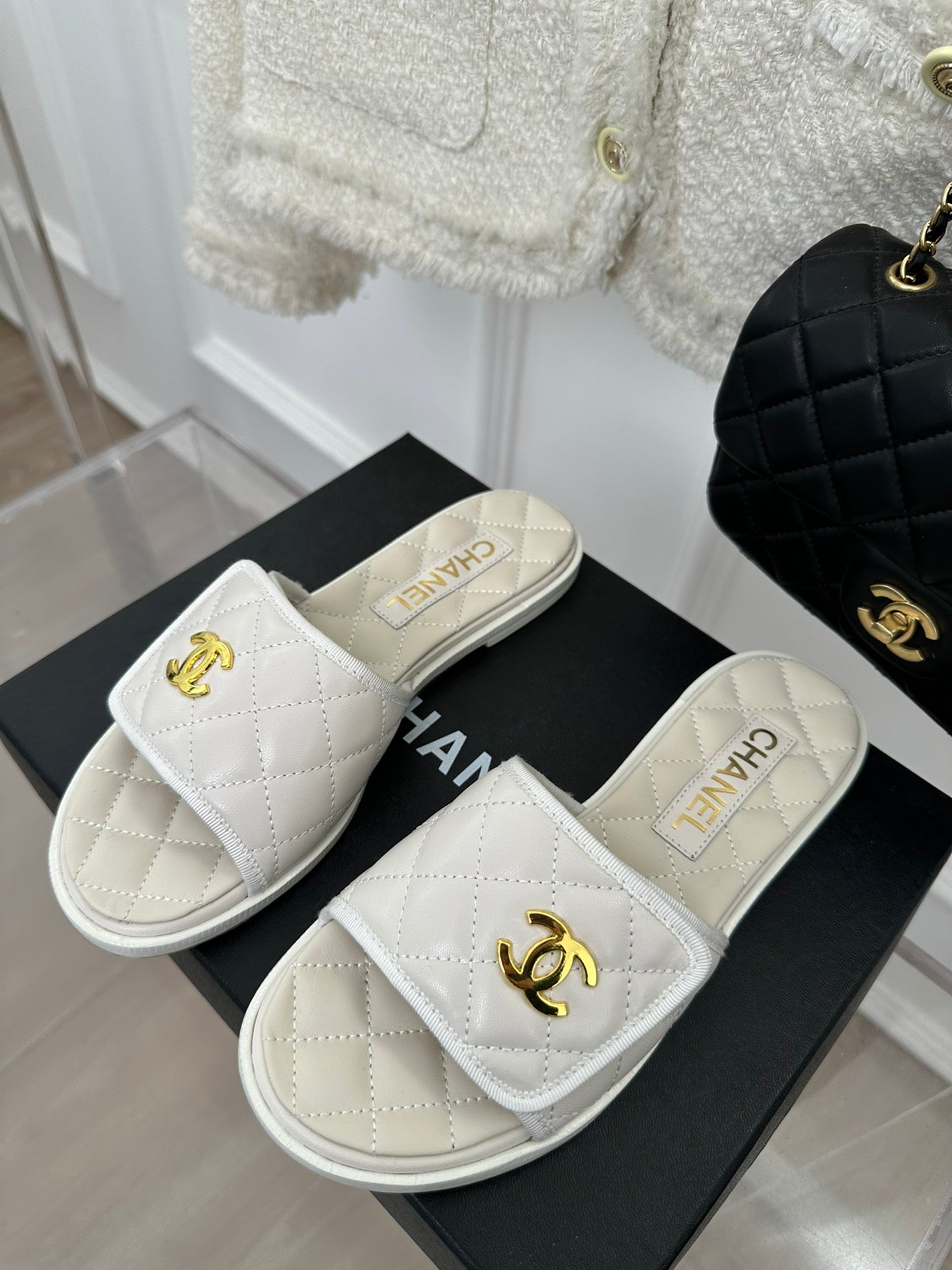 Luxury Shoes Sandals - CHL - 453