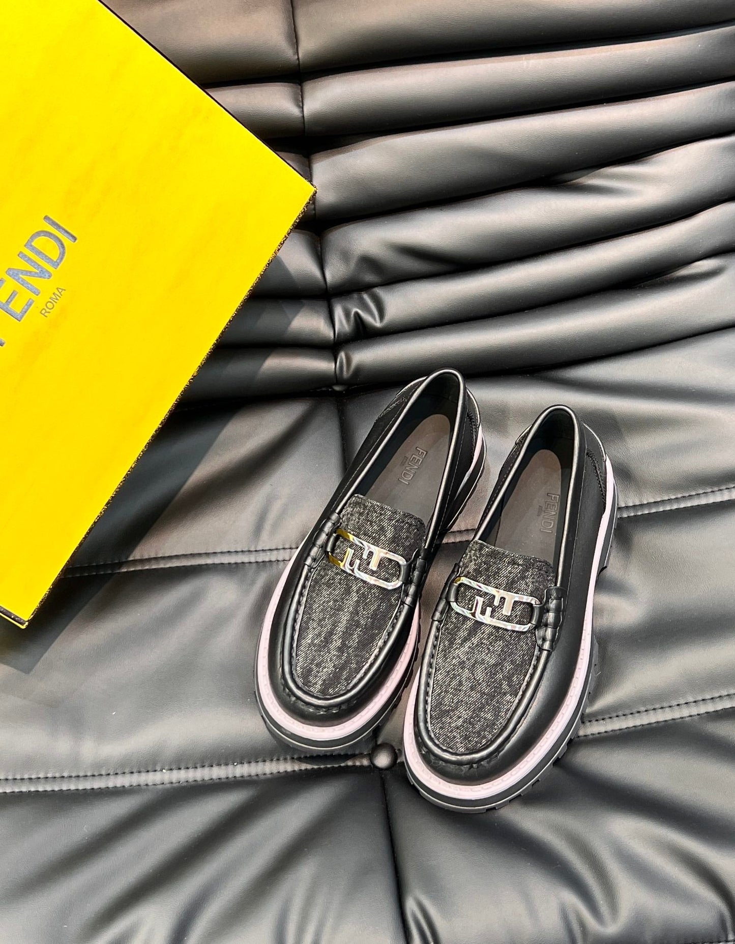 Luxury Shoes - FED - 090