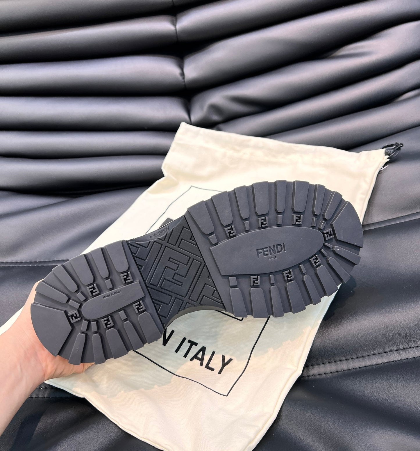 Luxury Shoes - FED - 090