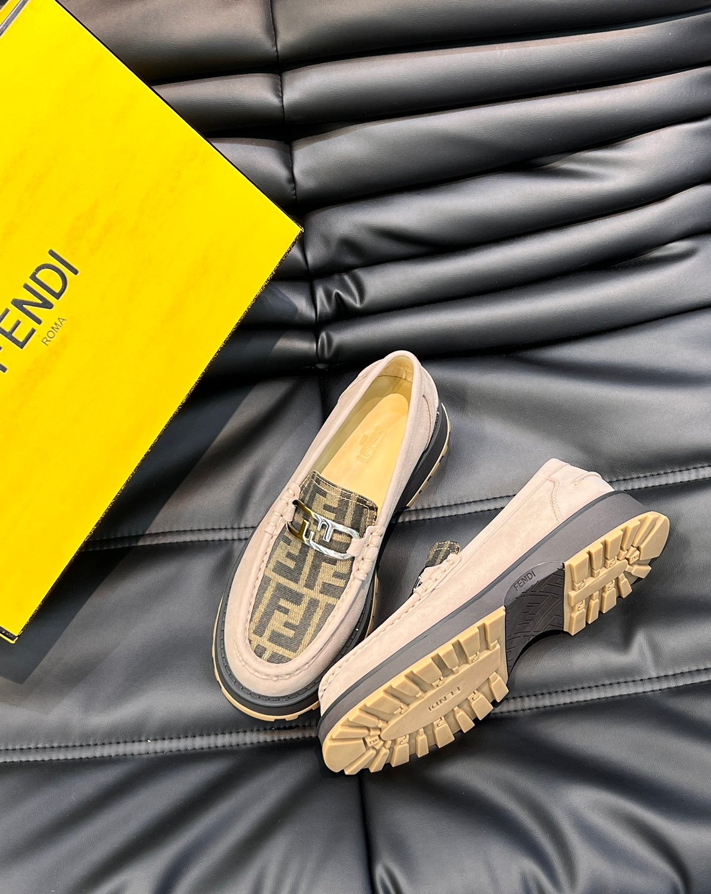 Luxury Shoes - FED - 089