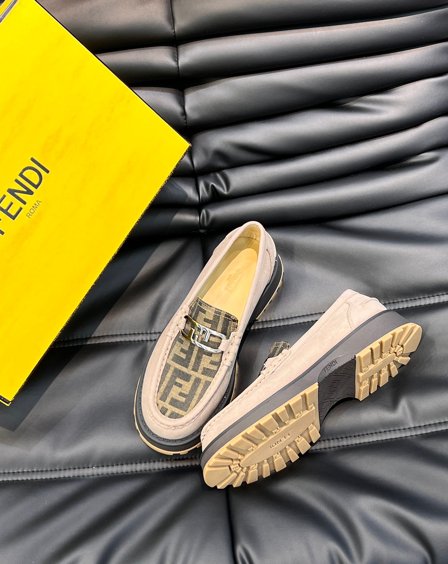 Luxury Shoes - FED - 089