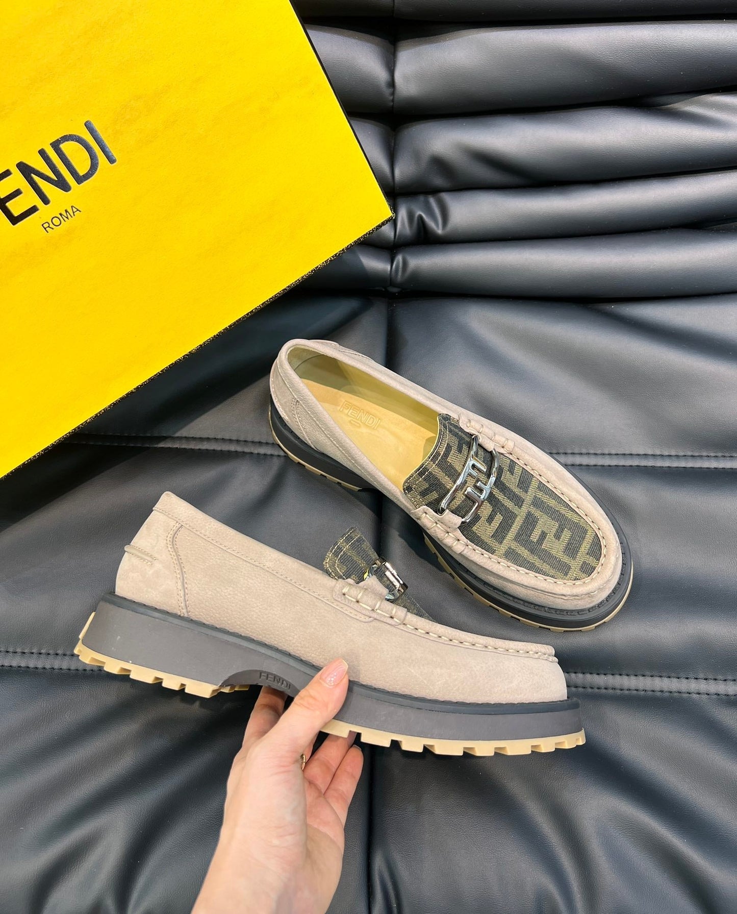 Luxury Shoes - FED - 089