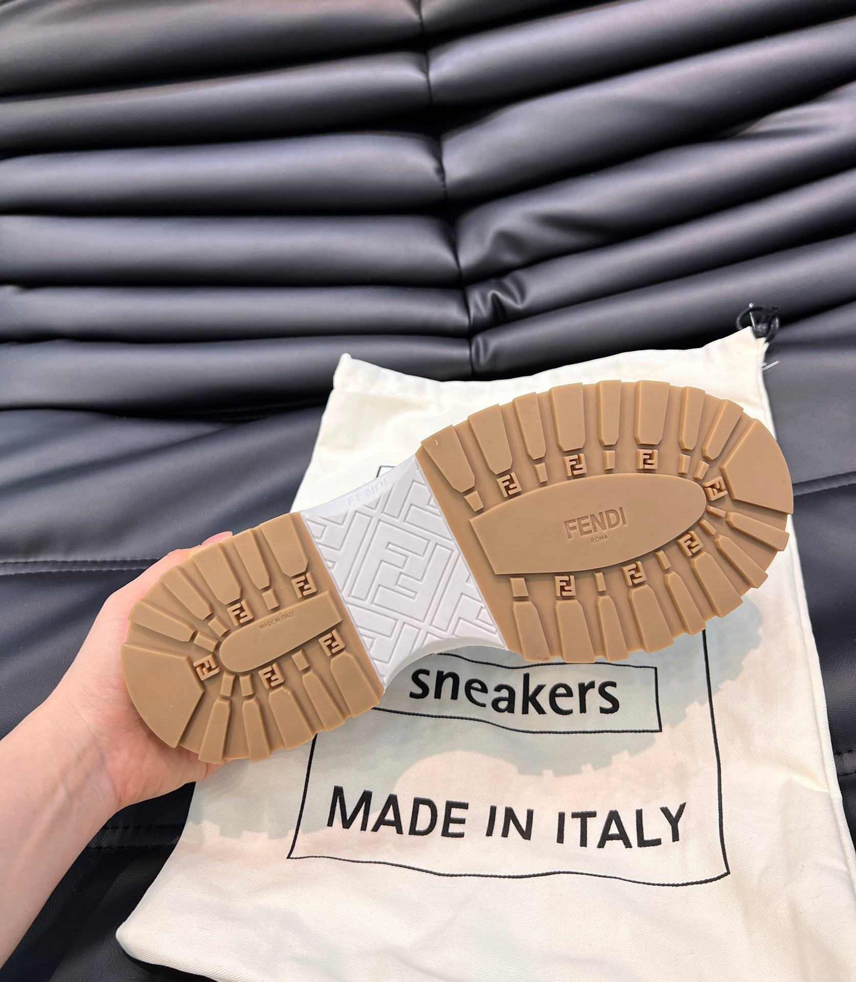 Luxury Shoes - FED - 091