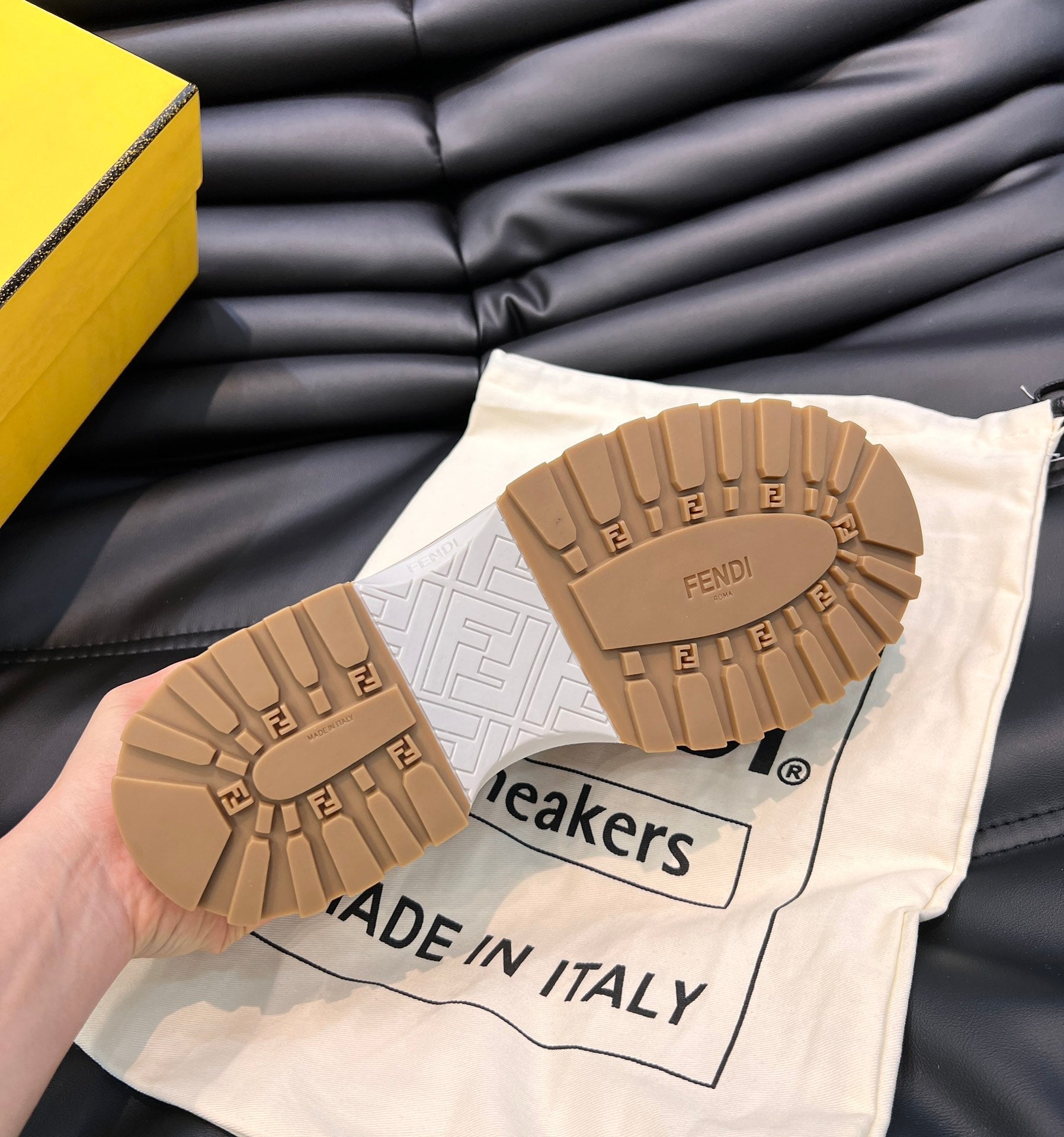 Luxury Shoes - FED - 092