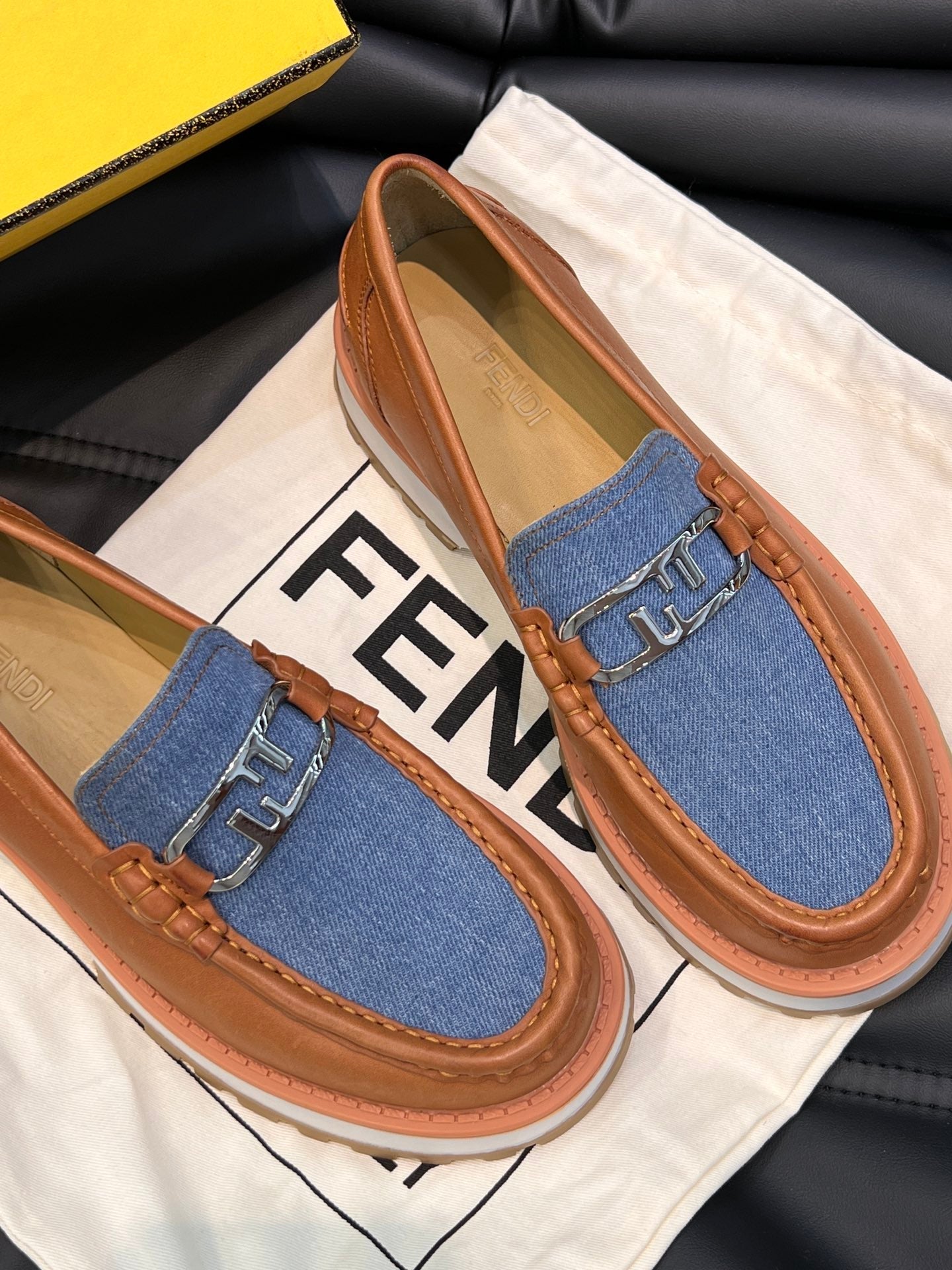 Luxury Shoes - FED - 092