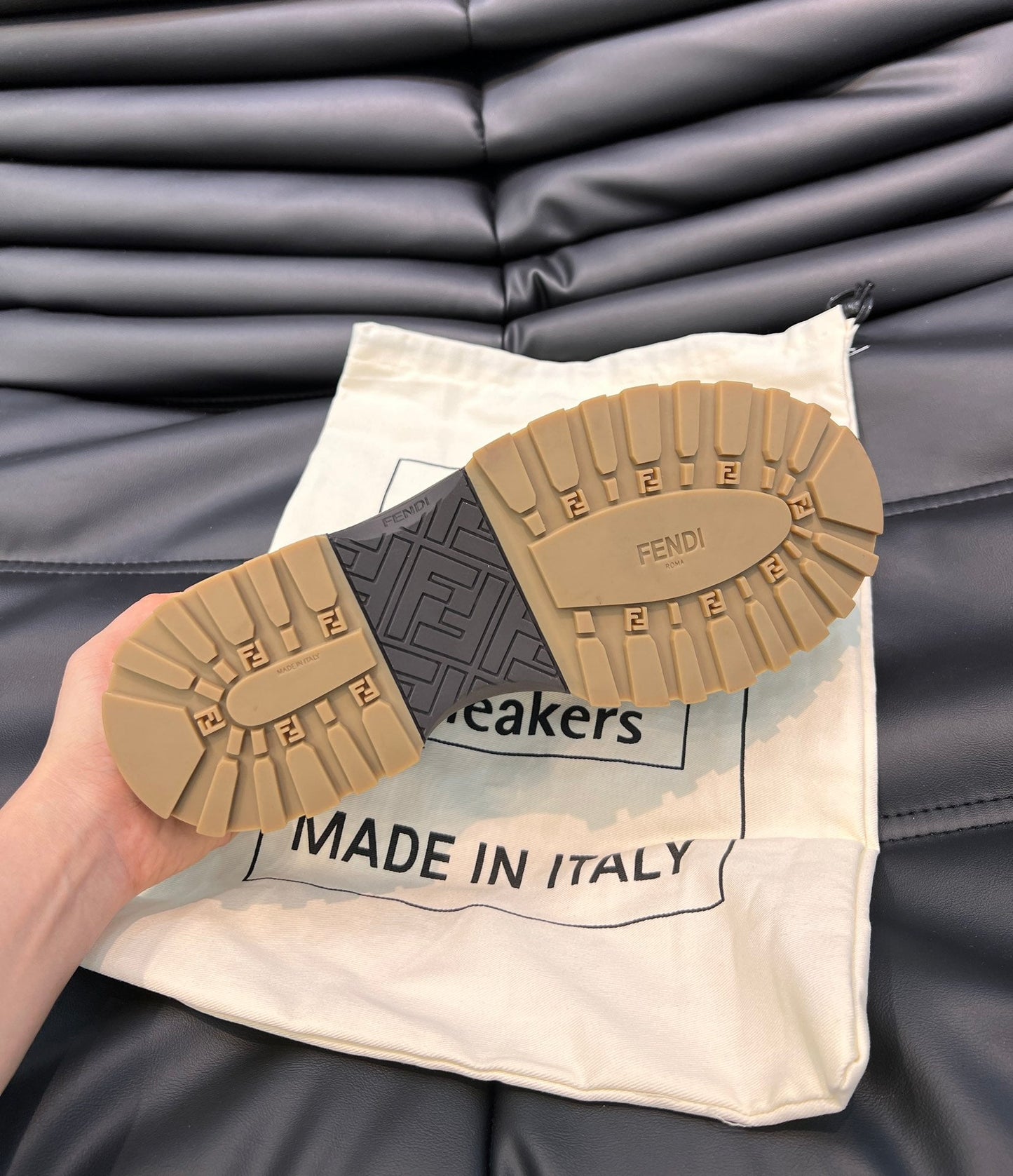 Luxury Shoes - FED - 093