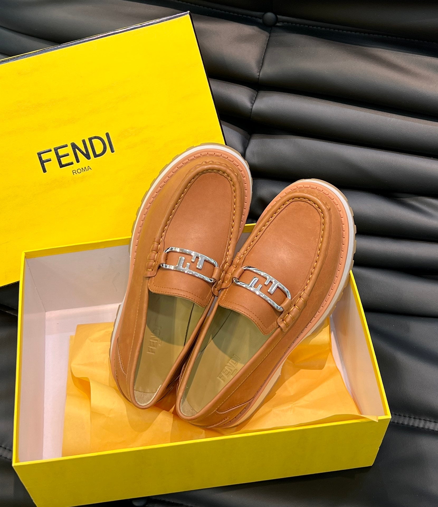 Luxury Shoes - FED - 094