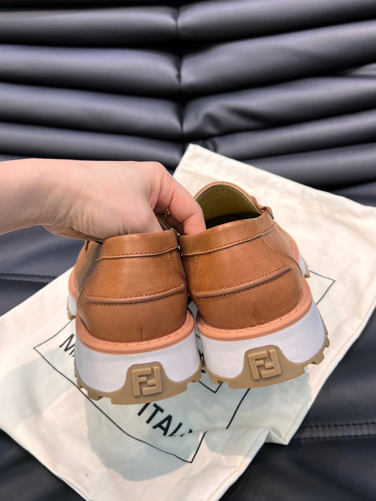 Luxury Shoes - FED - 094