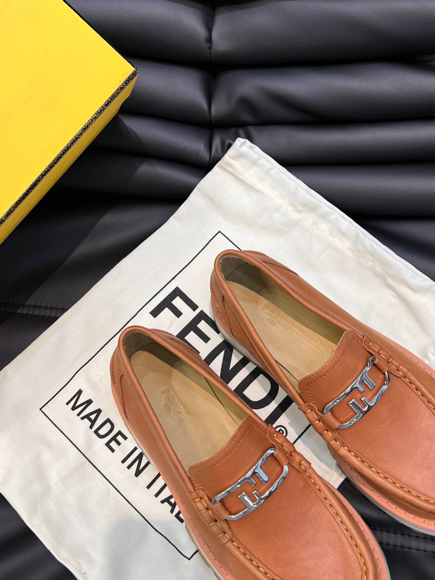 Luxury Shoes - FED - 094