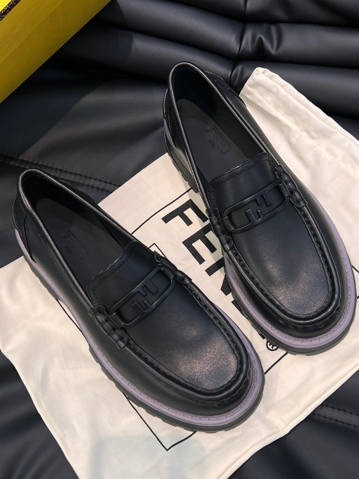 Luxury Shoes - FED - 095