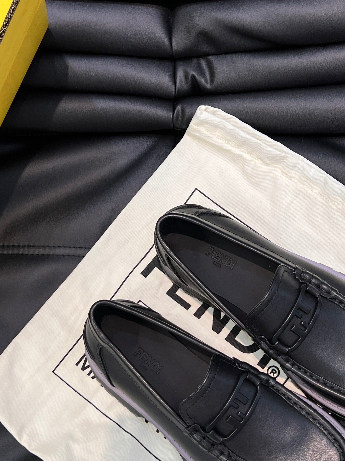 Luxury Shoes - FED - 095