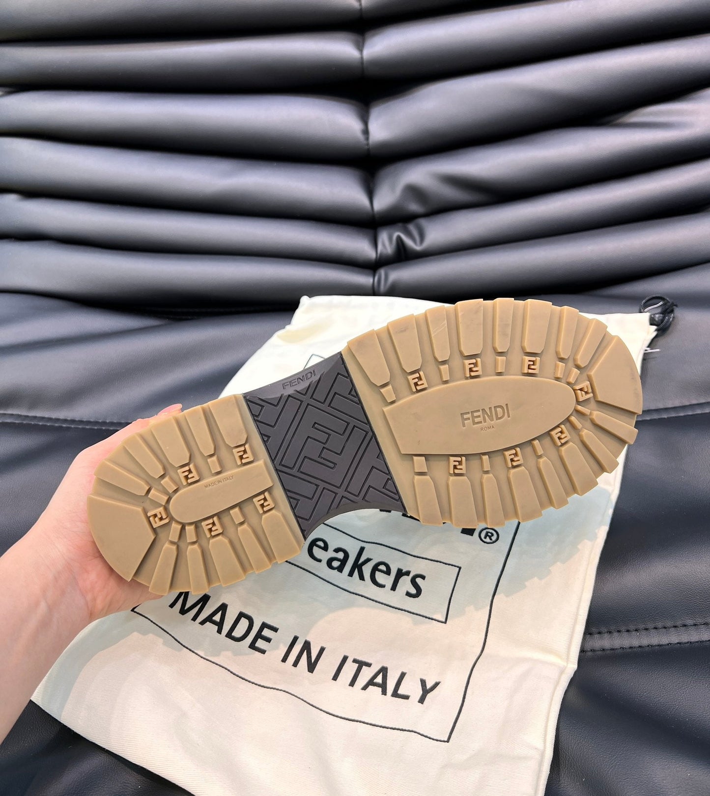 Luxury Shoes - FED - 096