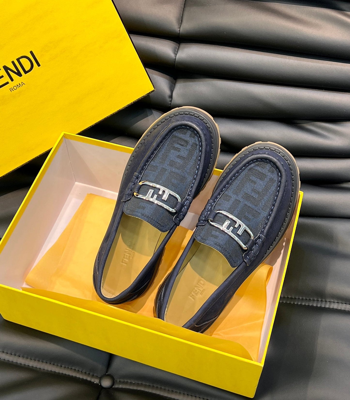 Luxury Shoes - FED - 096