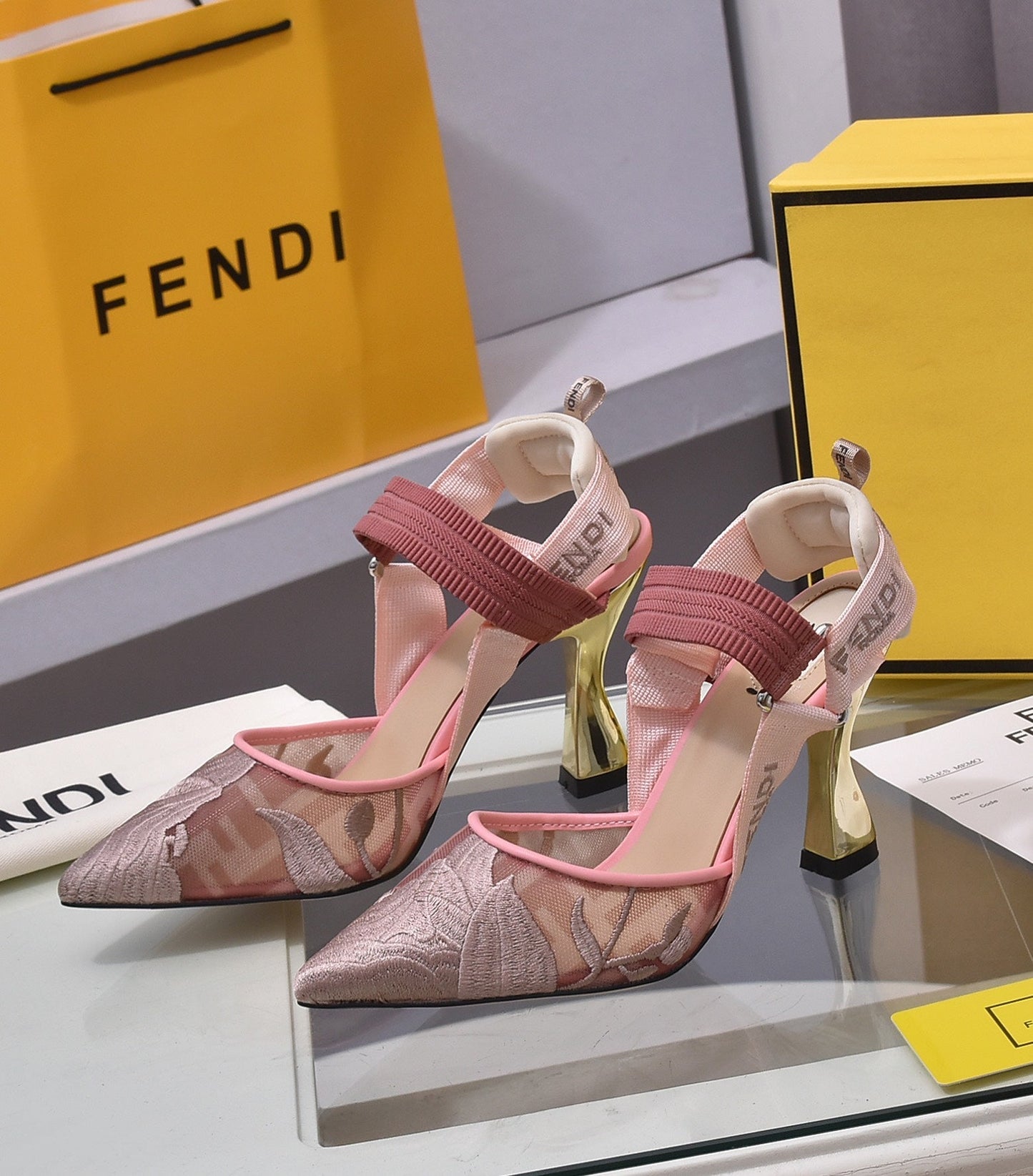 Luxury Shoes - FED - 099