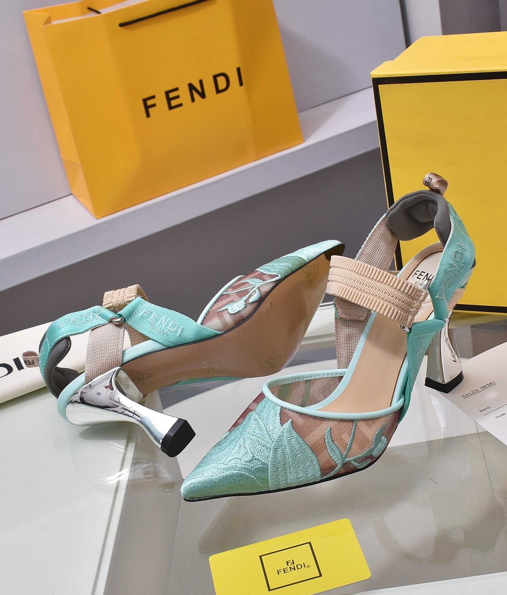 Luxury Shoes - FED - 100