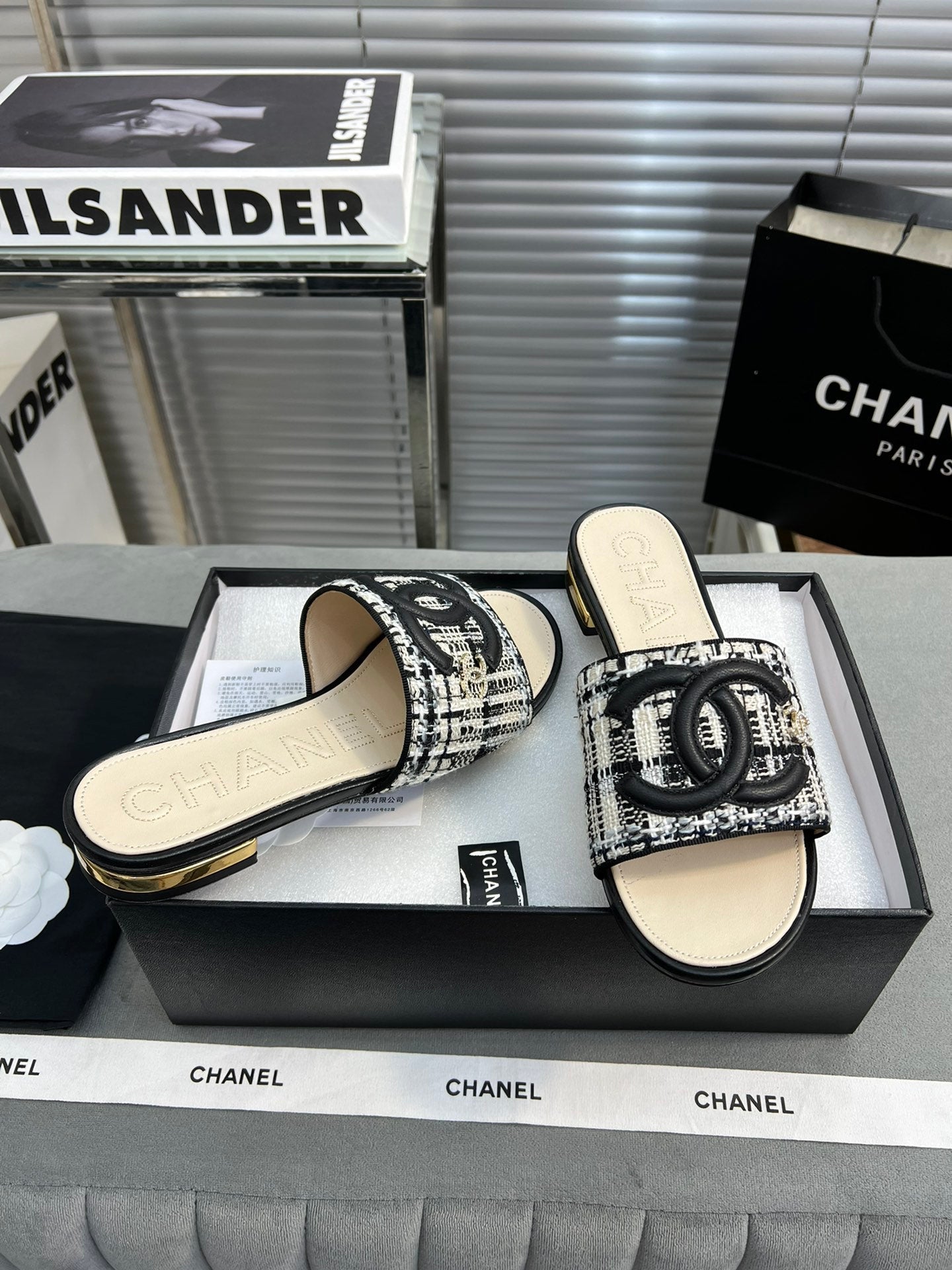Luxury Shoes Sandals - CHL - 343
