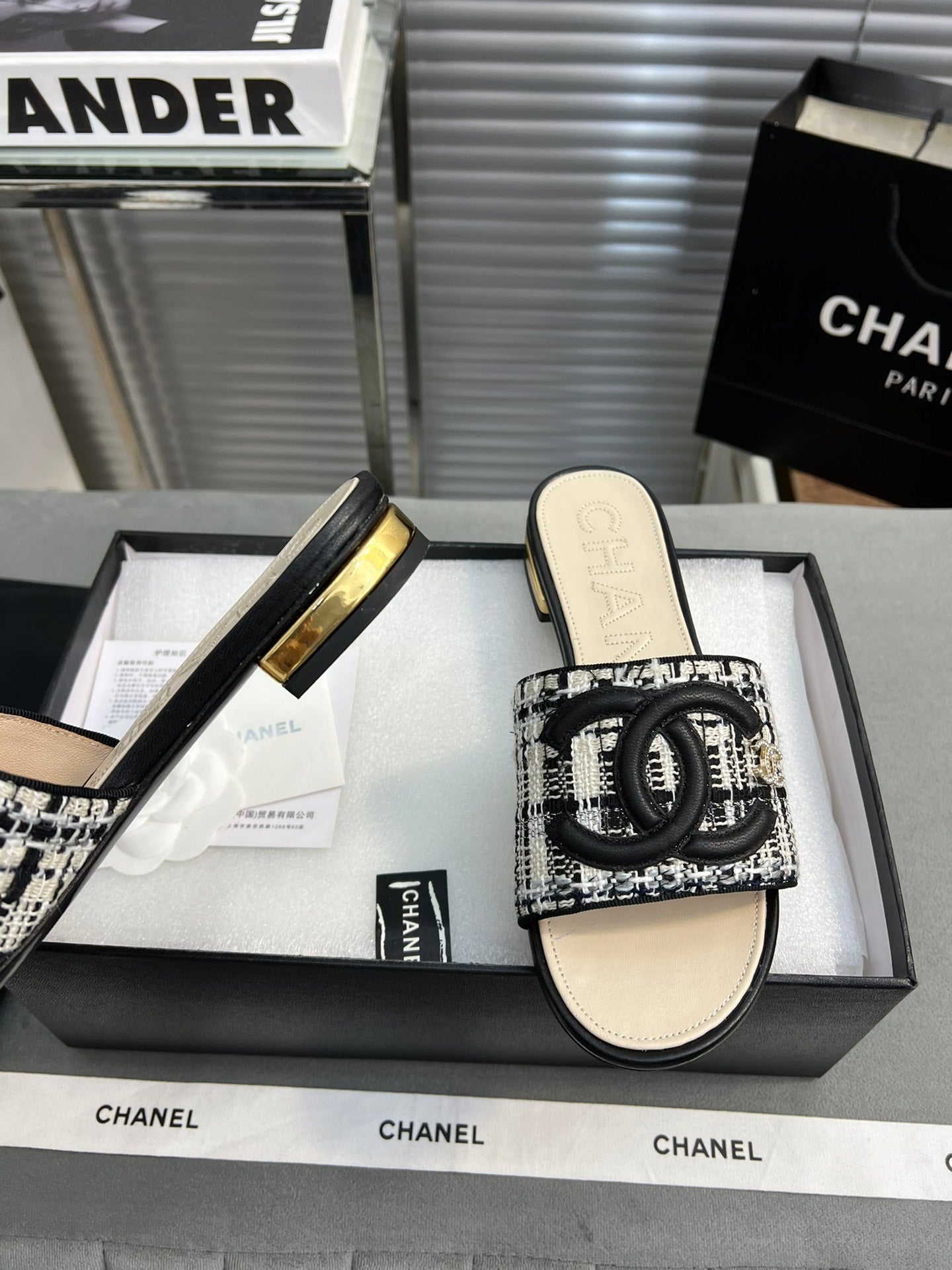 Luxury Shoes Sandals - CHL - 343