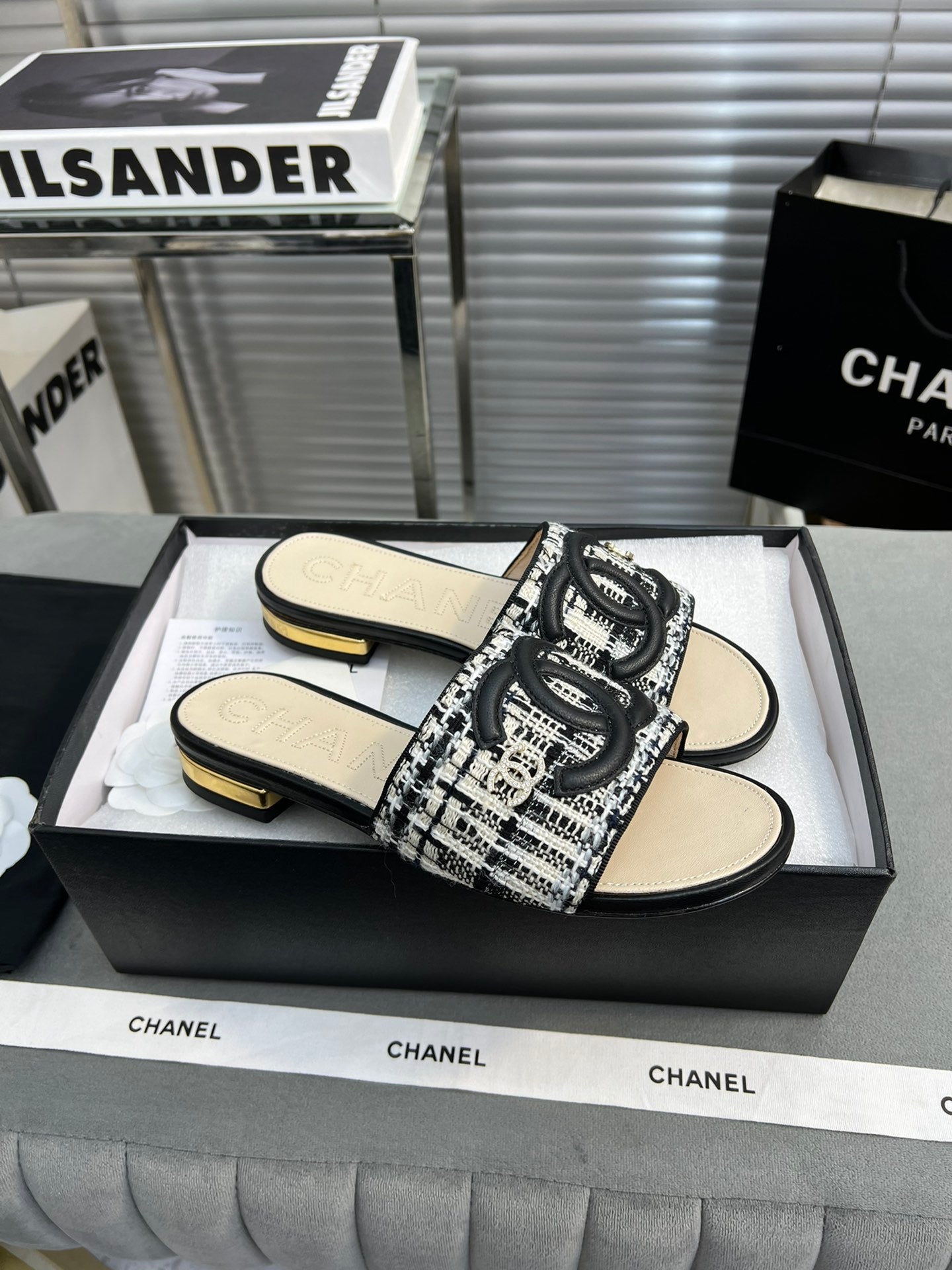 Luxury Shoes Sandals - CHL - 343