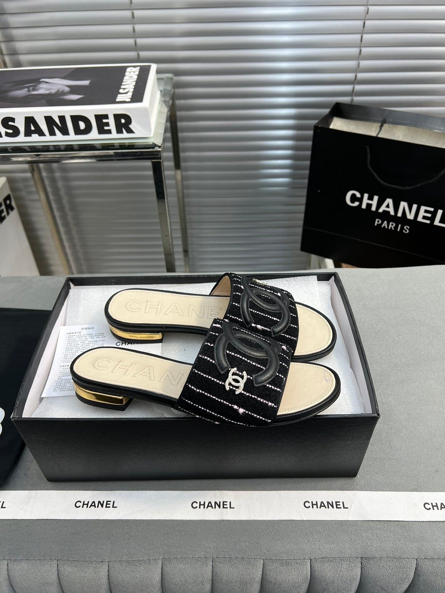 Luxury Shoes Sandals - CHL - 341