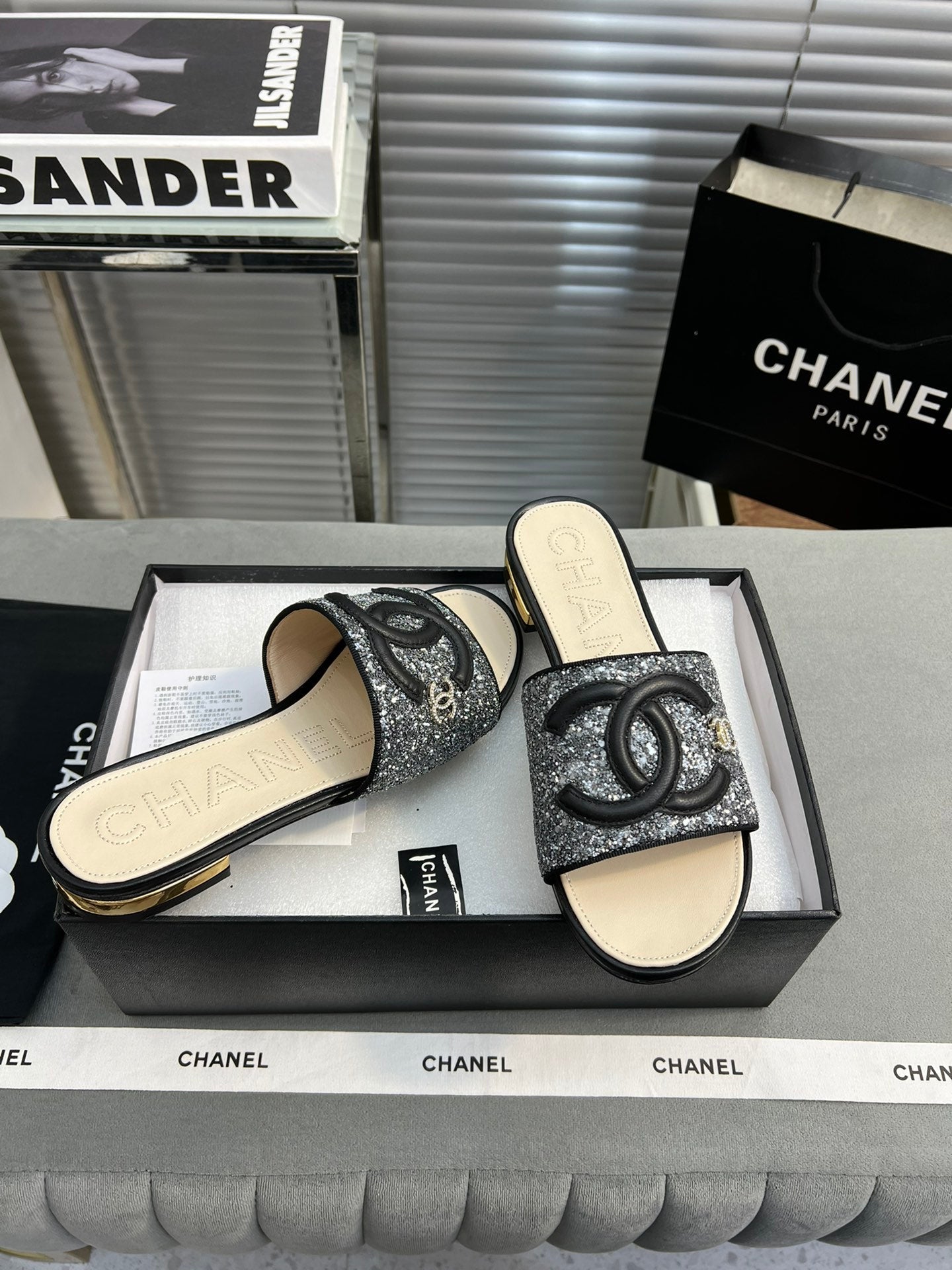 Luxury Shoes Sandals - CHL - 340