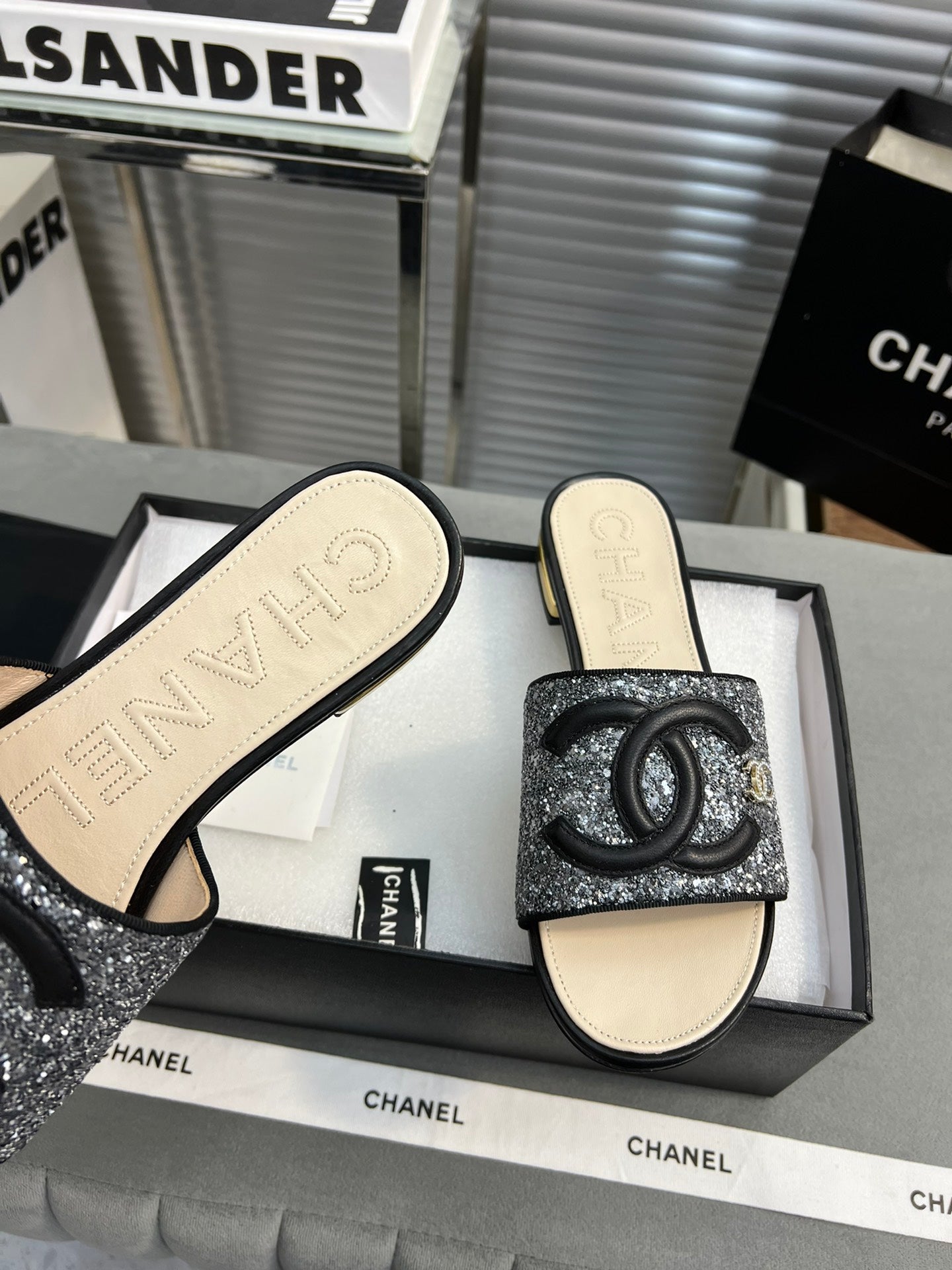 Luxury Shoes Sandals - CHL - 340