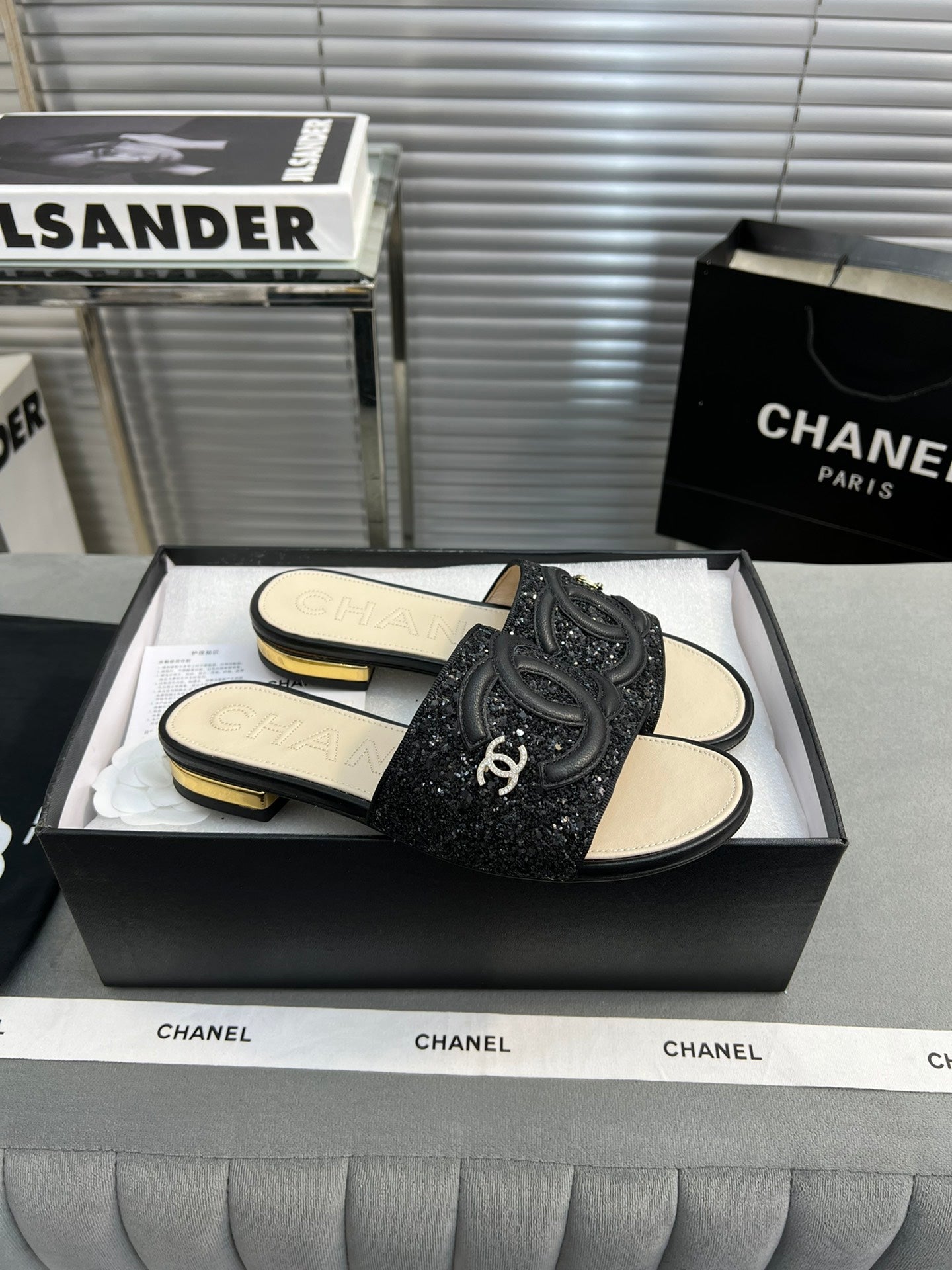 Luxury Shoes Sandals - CHL - 339