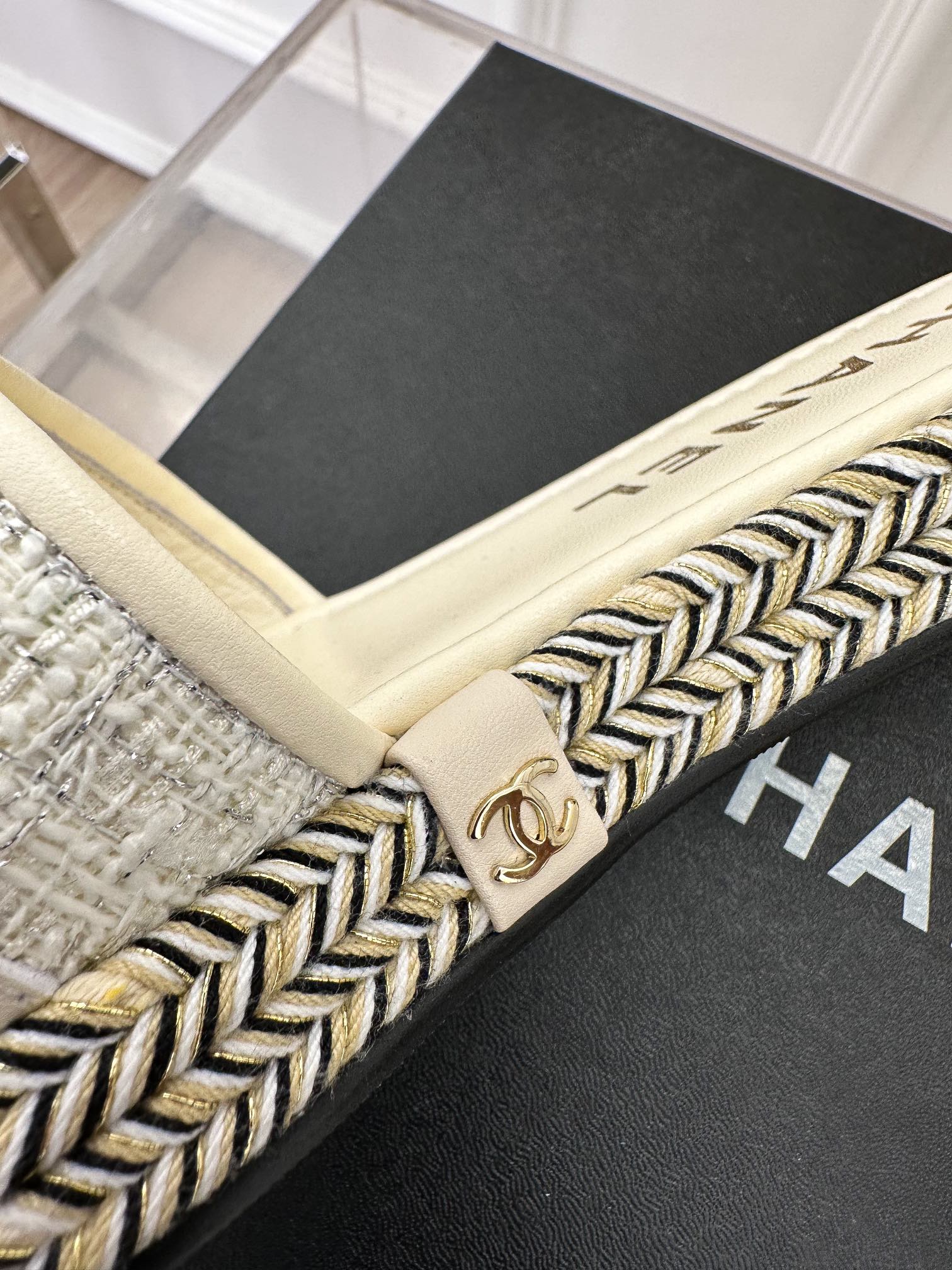 Luxury Shoes Sandals - CHL - 393